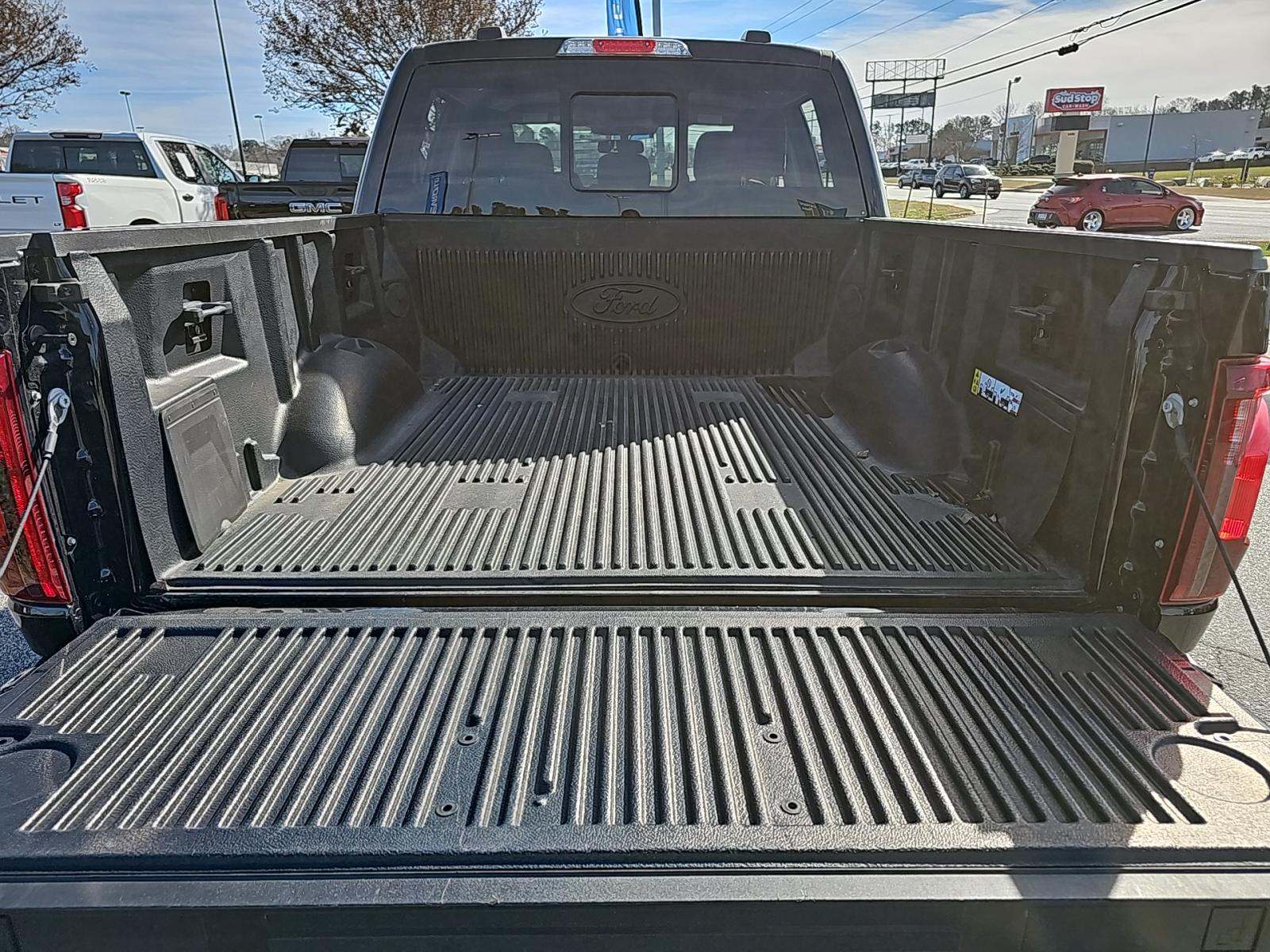 2024 Ford F-150 XLT AWD