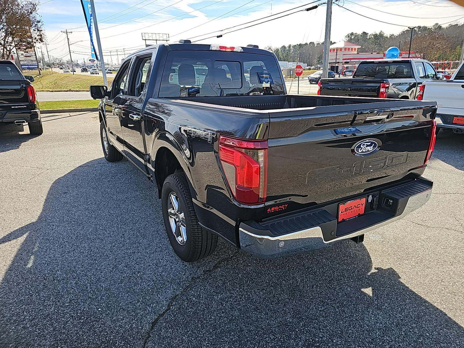 2024 Ford F-150 XLT AWD