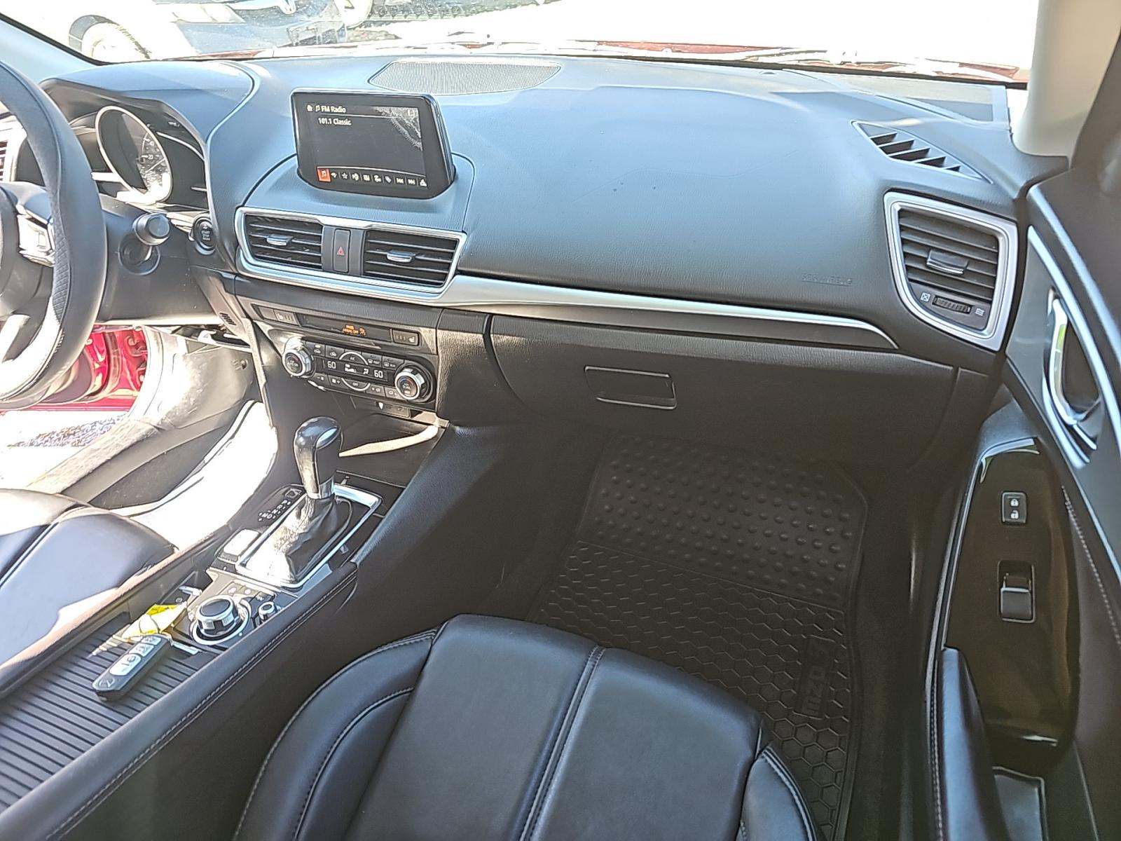 2018 MAZDA MAZDA3 Touring FWD