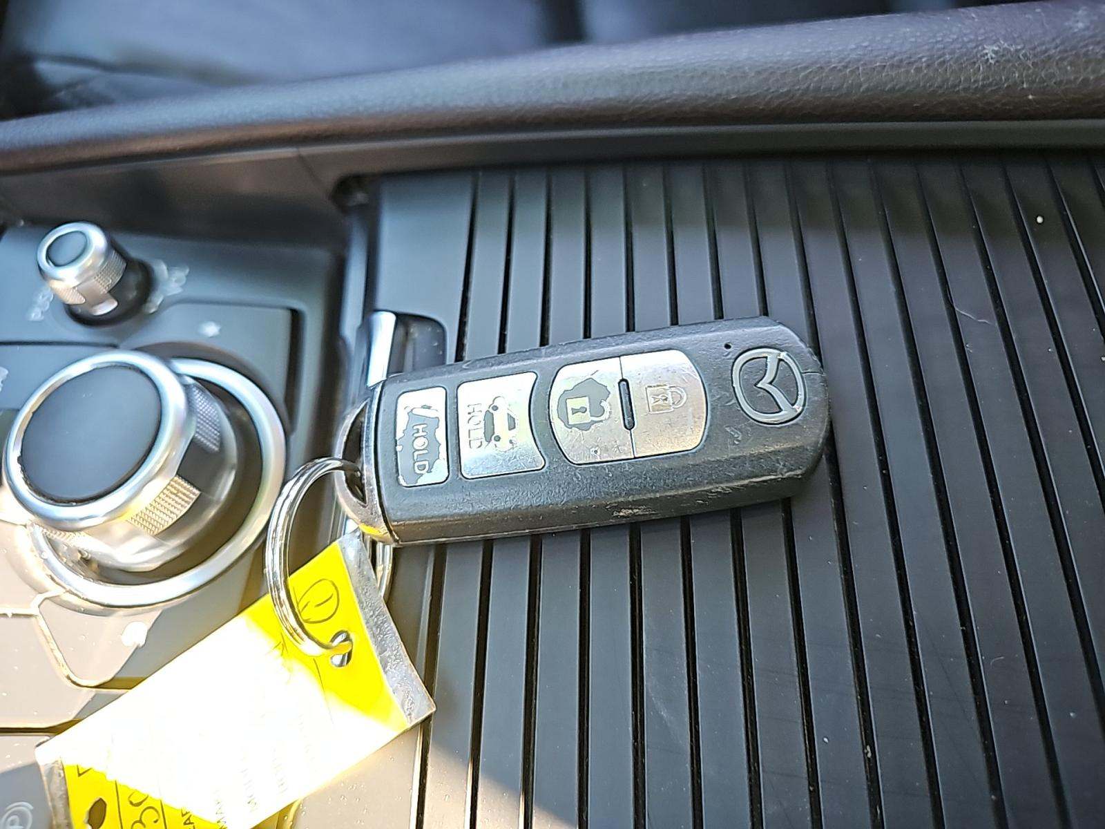 2018 MAZDA MAZDA3 Touring FWD