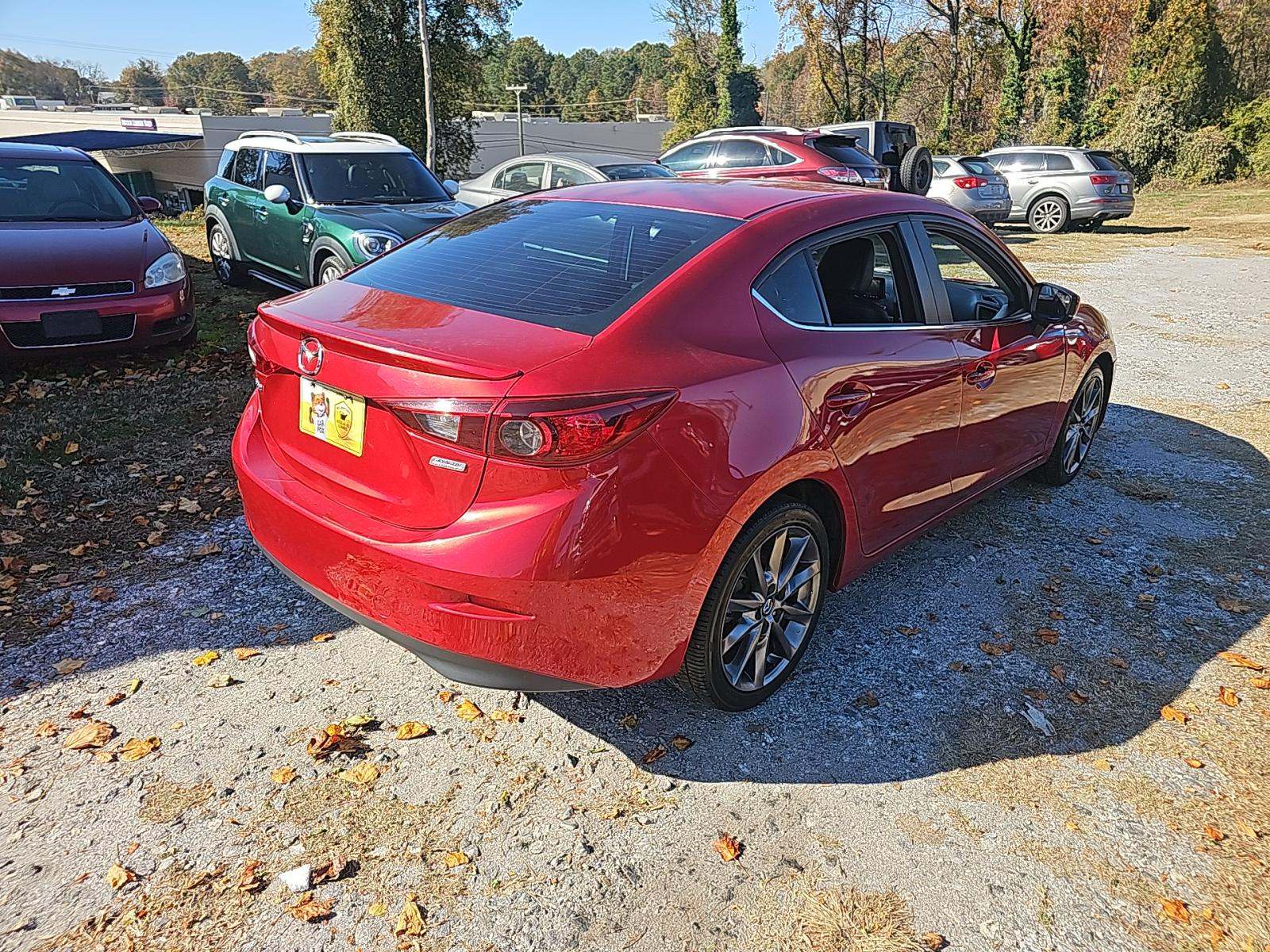 2018 MAZDA MAZDA3 Touring FWD