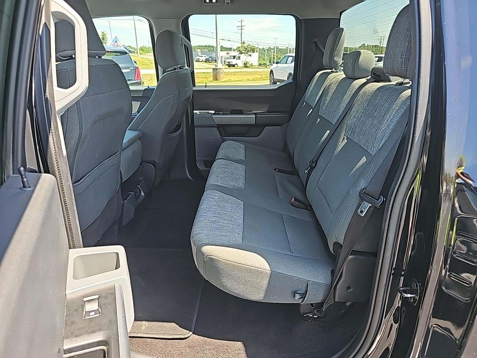 2023 Ford F-150 XLT RWD