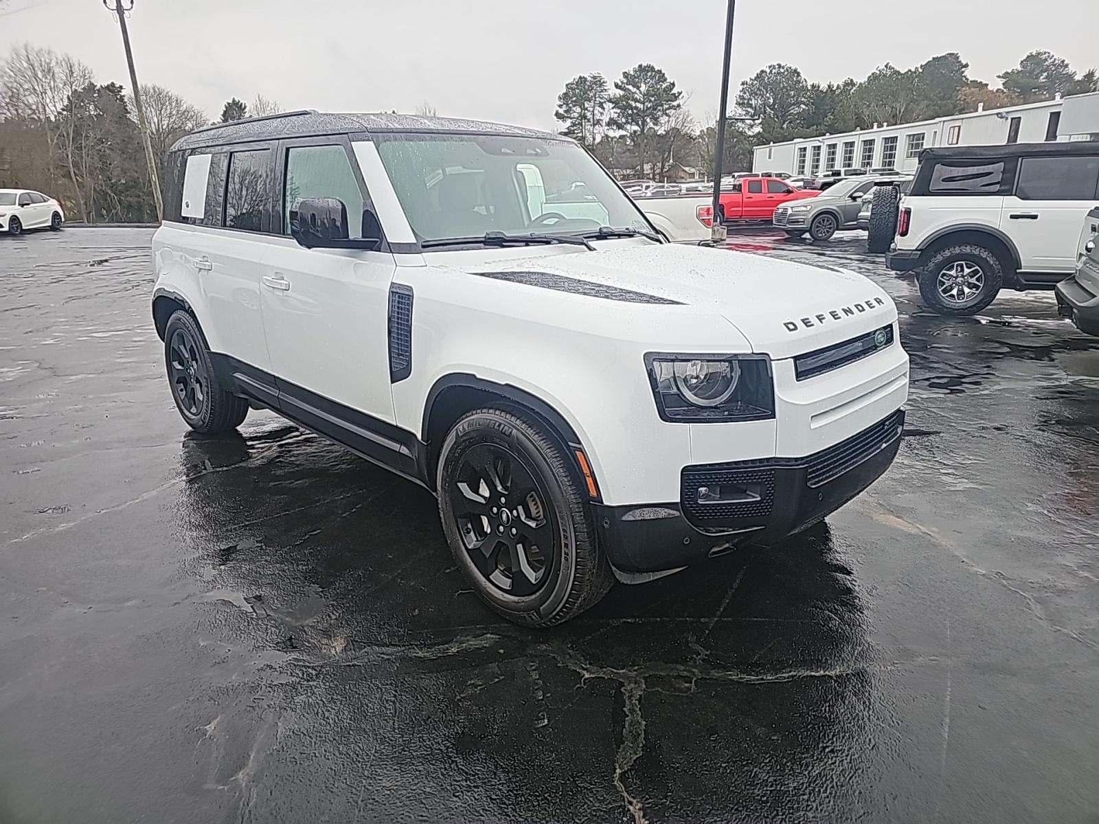 2023 Land Rover Defender 110 X-Dynamic SE AWD
