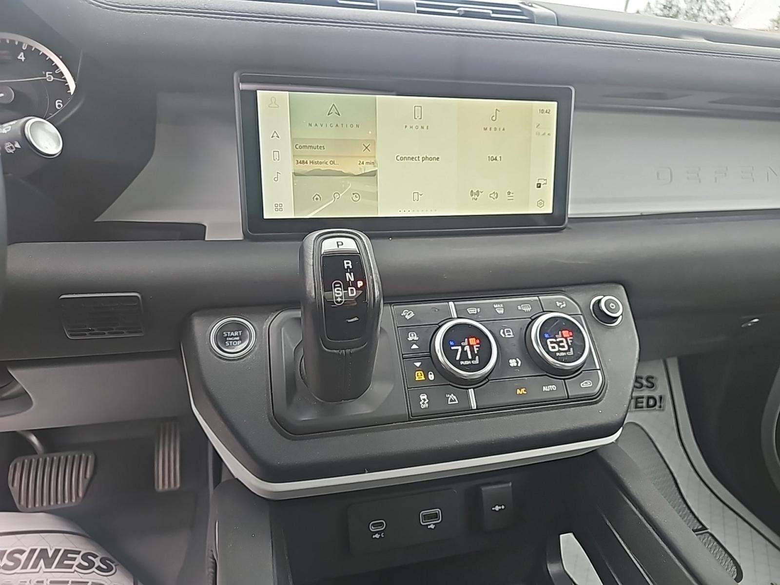 2023 Land Rover Defender 110 X-Dynamic SE AWD