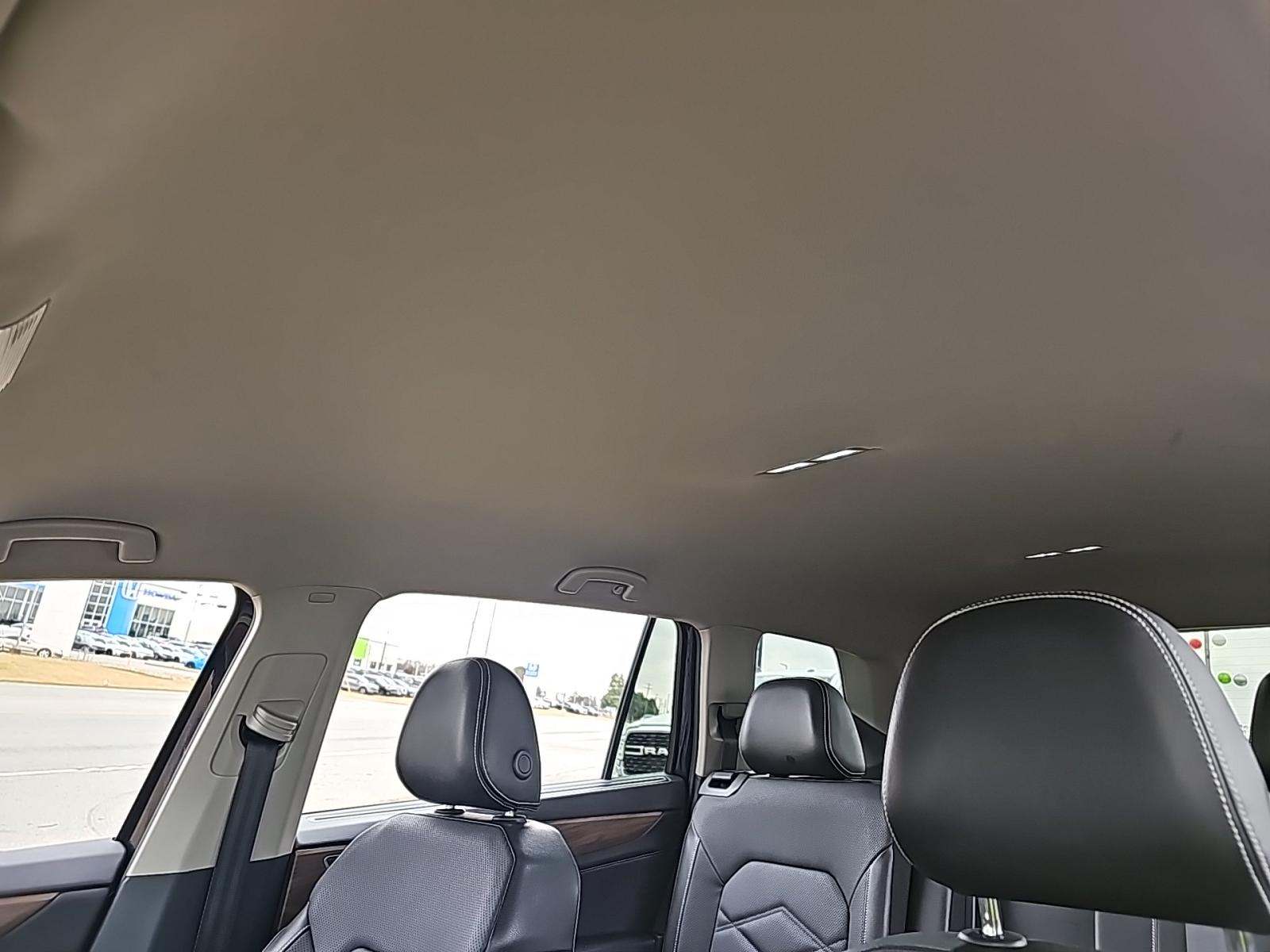 2024 Volkswagen Atlas 2.0T SE FWD