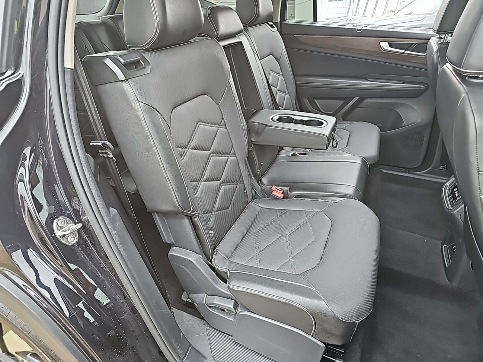 2024 Volkswagen Atlas 2.0T SE FWD