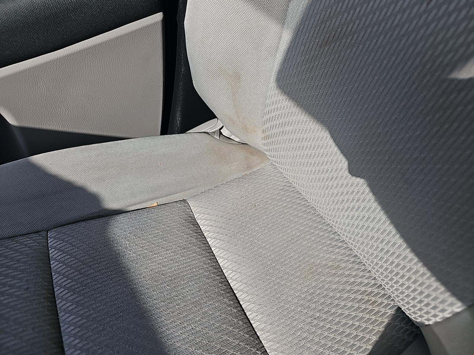 2019 Toyota Highlander LE FWD