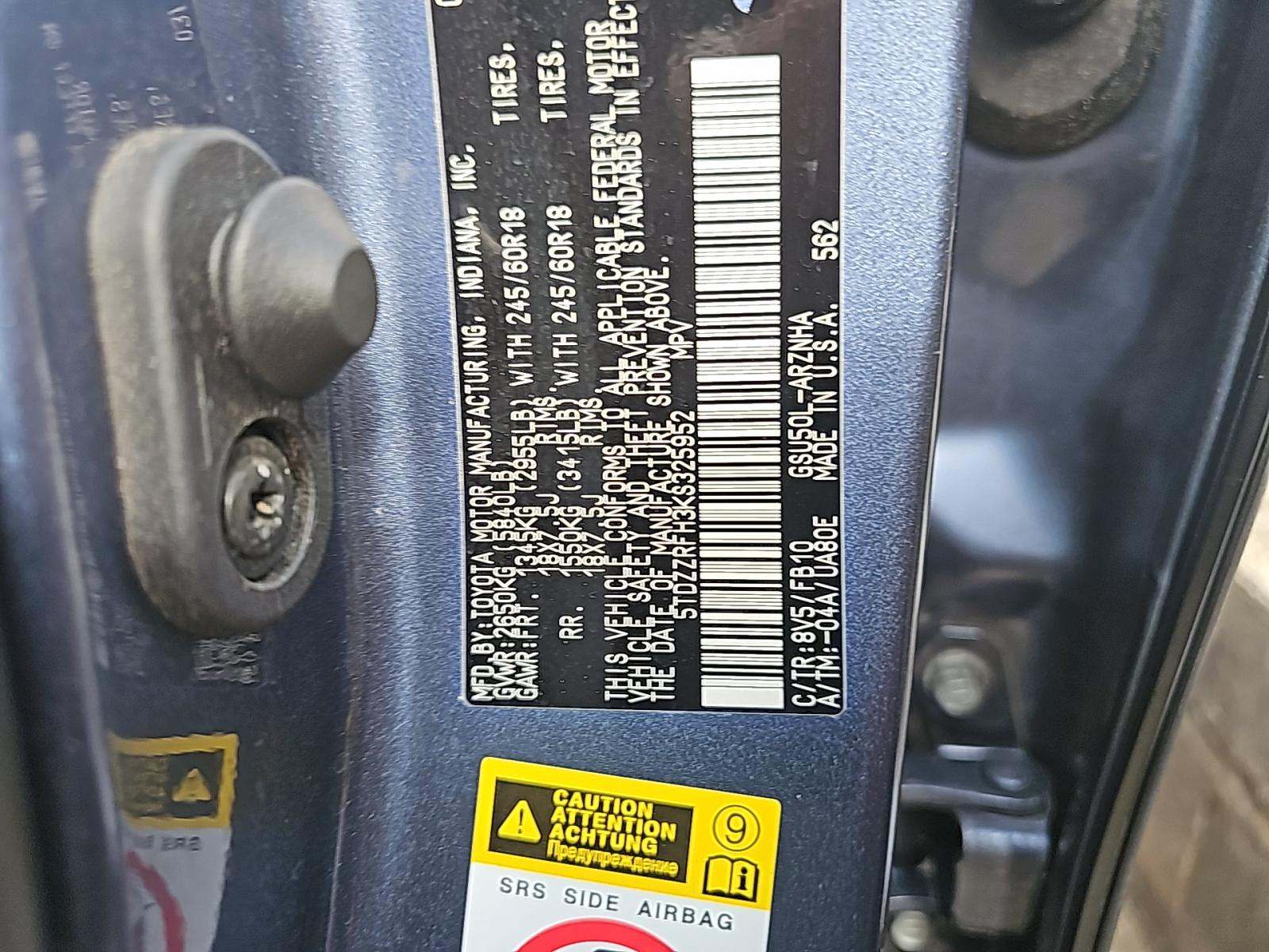 2019 Toyota Highlander LE FWD