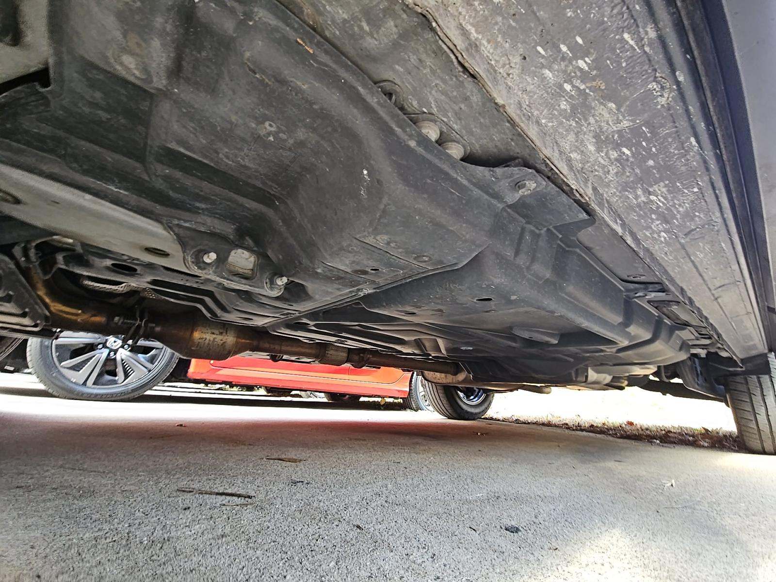 2019 Toyota Highlander LE FWD