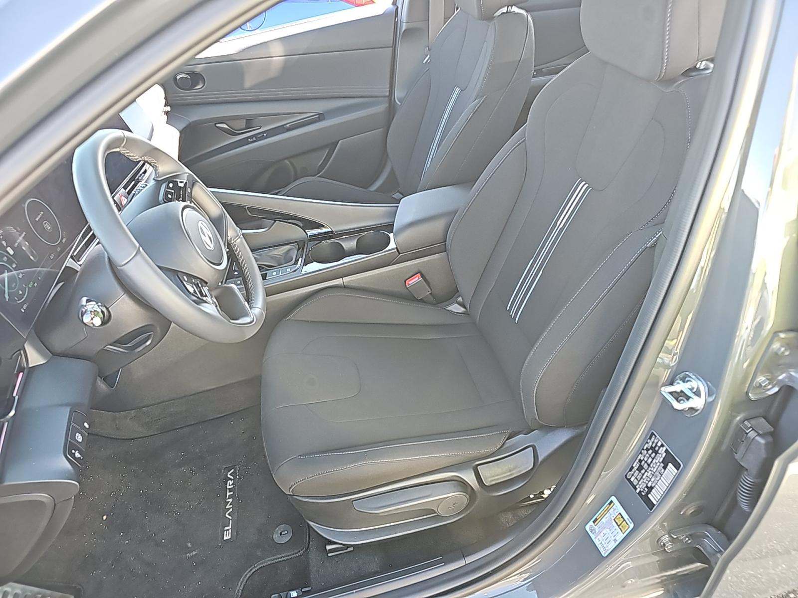 2025 Hyundai Elantra Hybrid SEL Sport FWD