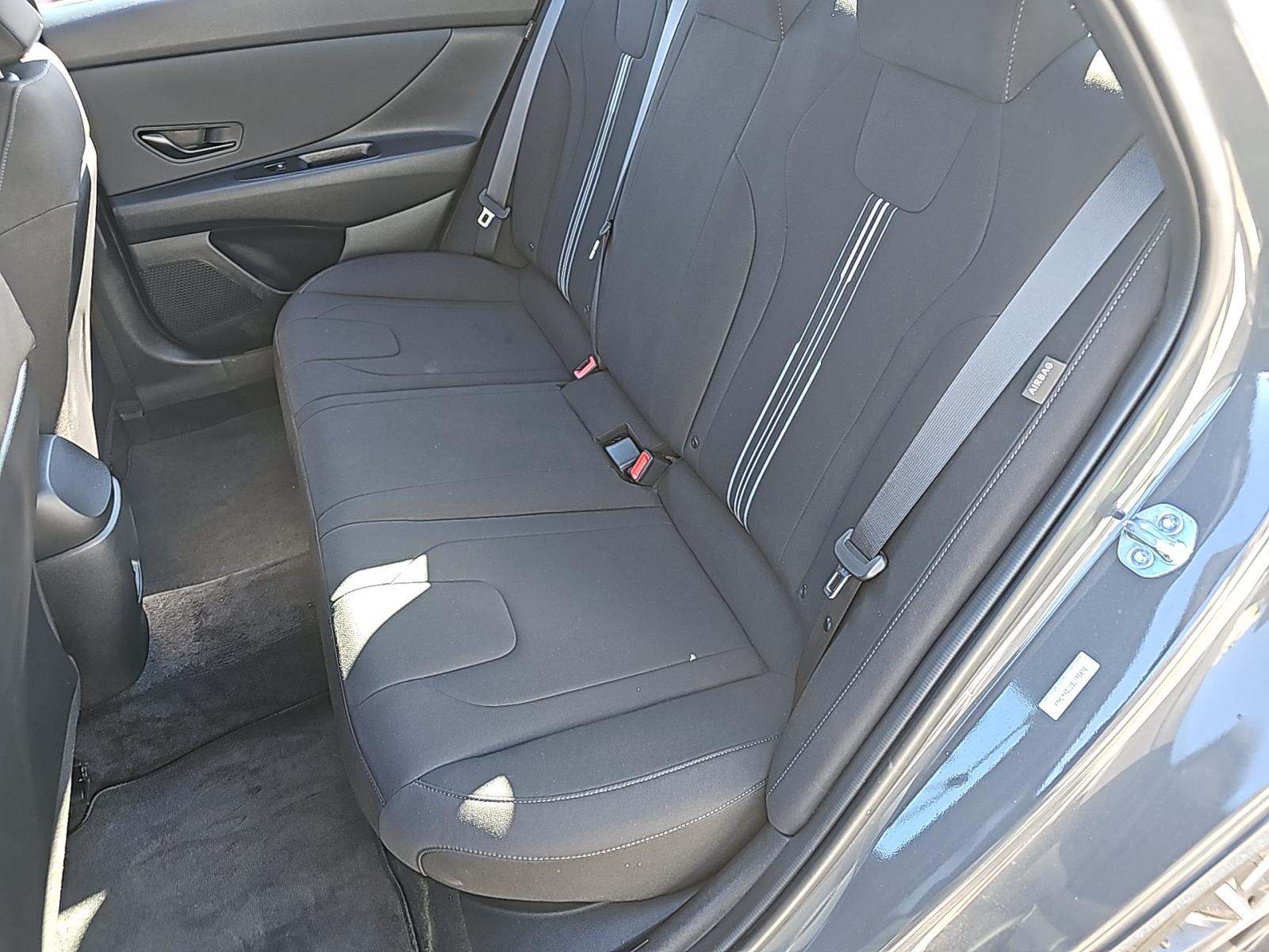 2025 Hyundai Elantra Hybrid SEL Sport FWD