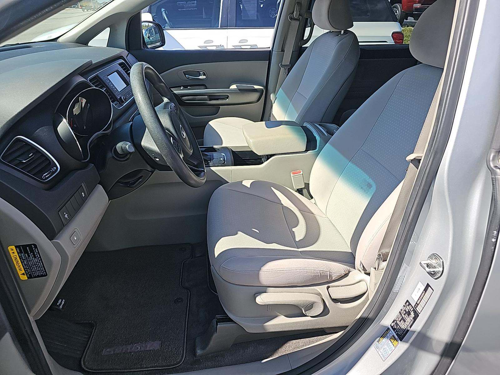 2018 Kia Sedona L FWD