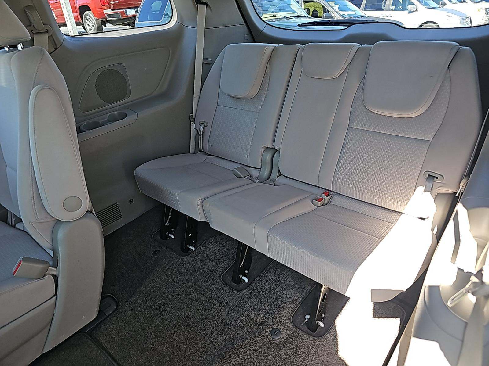 2018 Kia Sedona L FWD