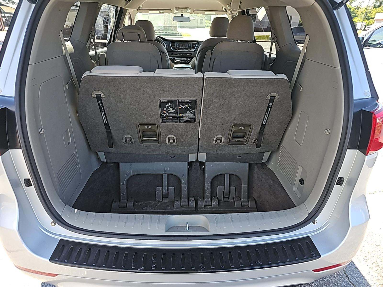 2018 Kia Sedona L FWD