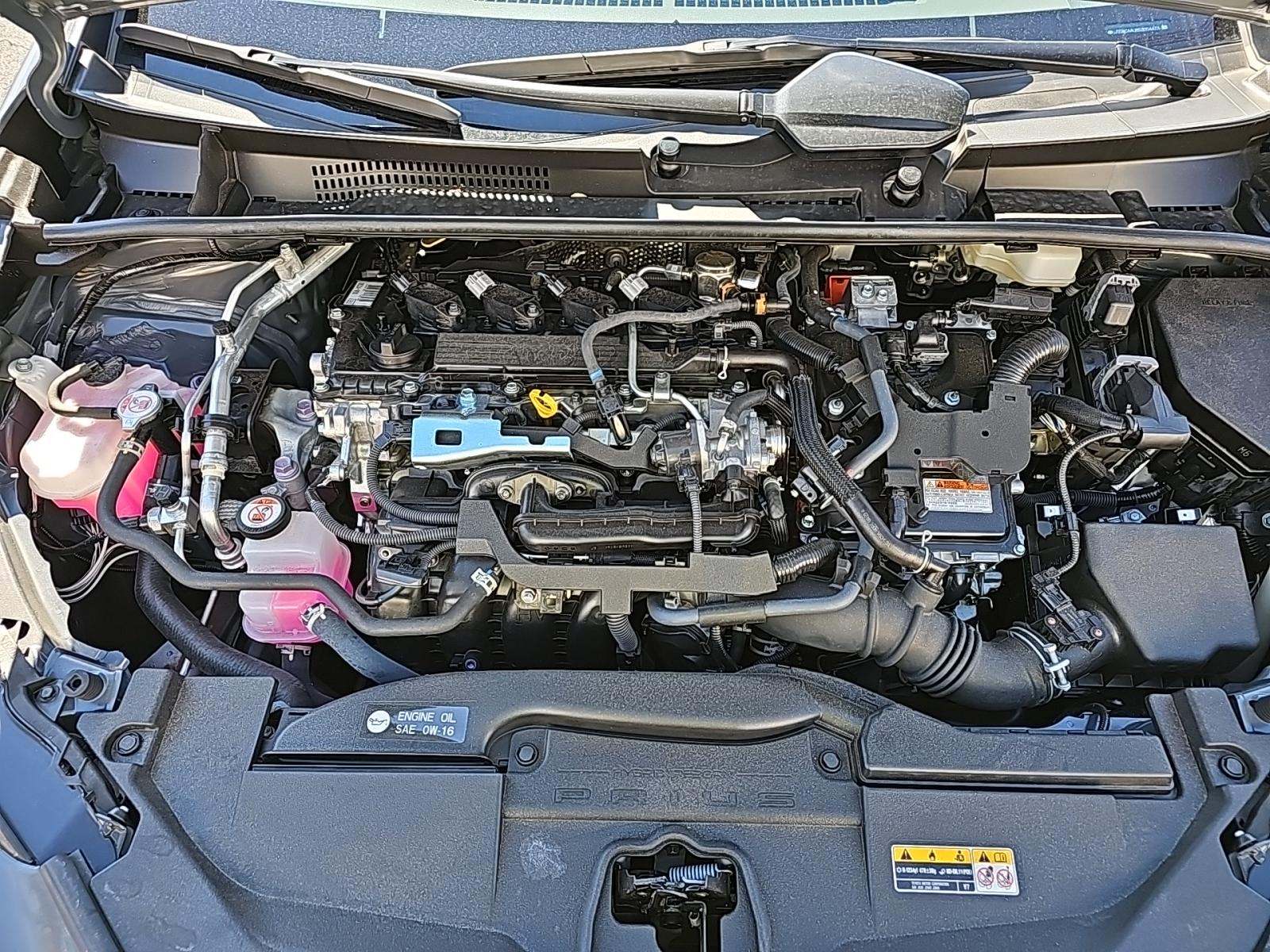 2025 Toyota Prius XLE FWD