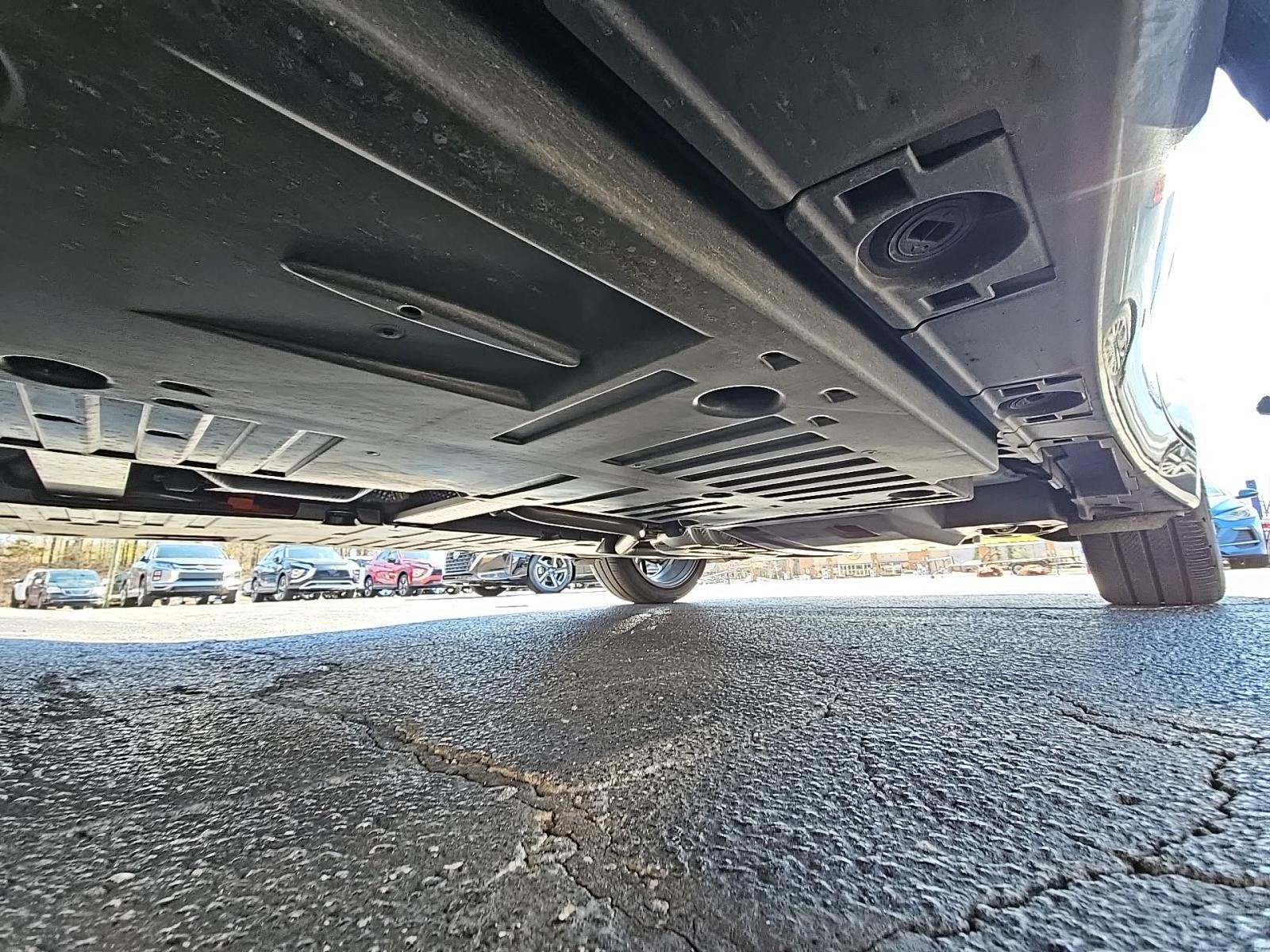 2025 Toyota Prius XLE FWD