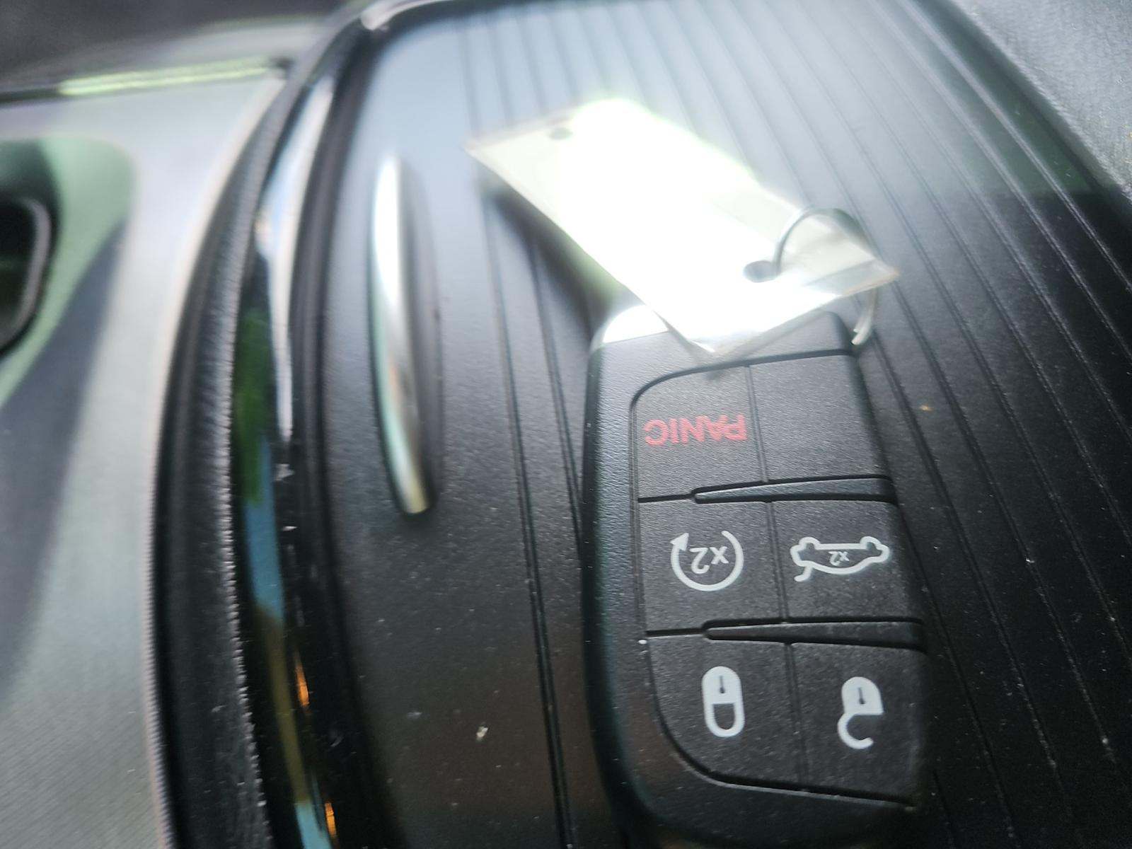 DODGE CHALLENGER - 8