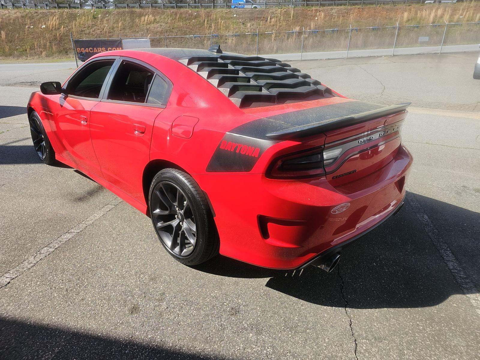 DODGE CHALLENGER - 2