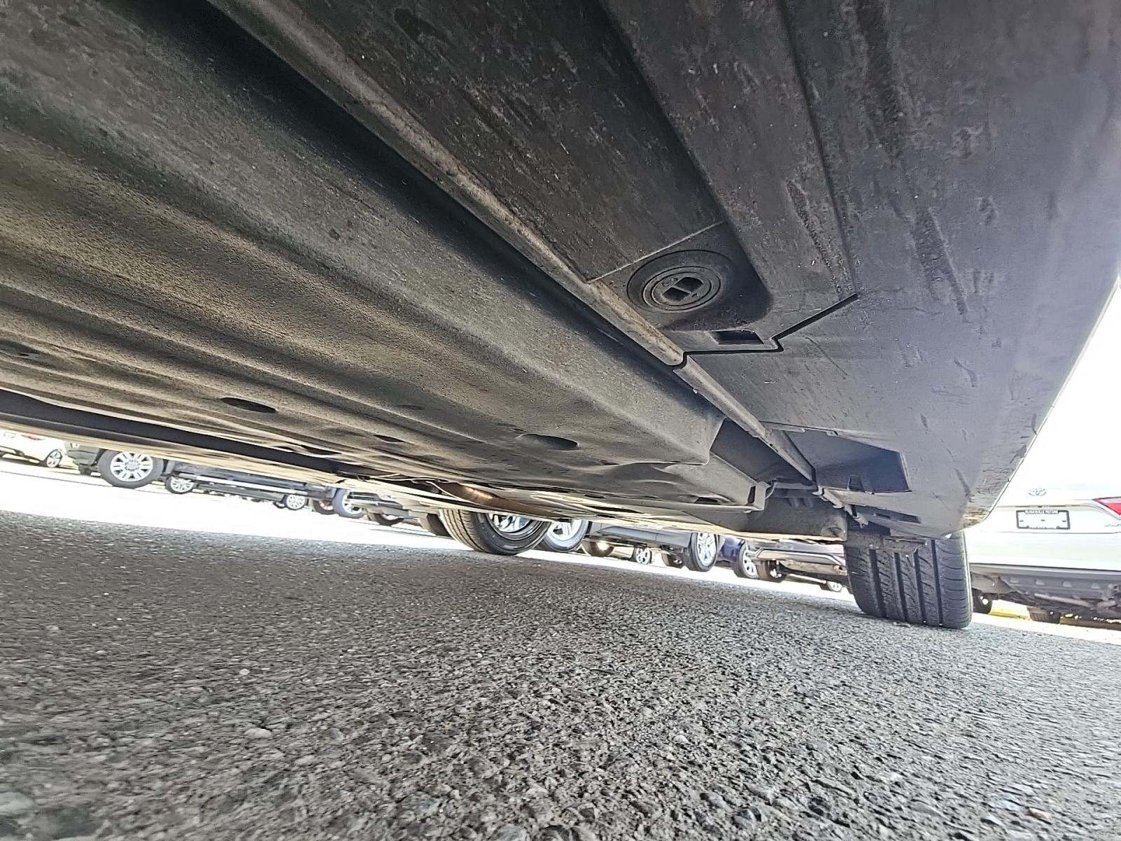 2018 Toyota Camry SE FWD