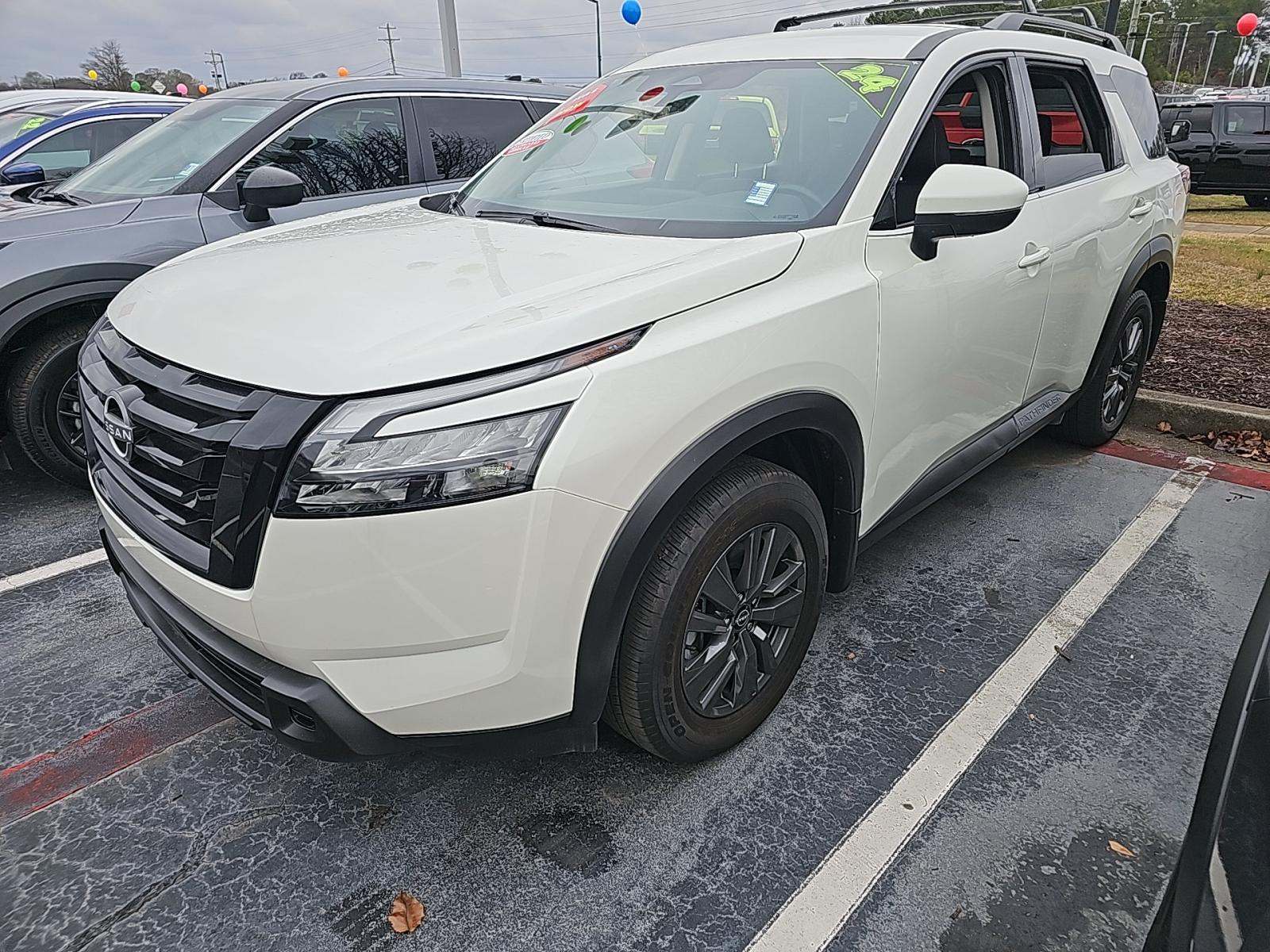 2024 Nissan Pathfinder SV FWD