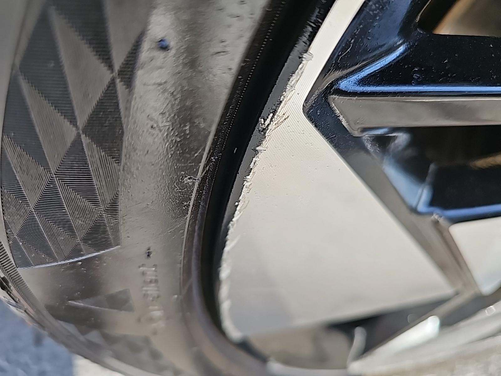 2024 Hyundai Kona Limited AWD