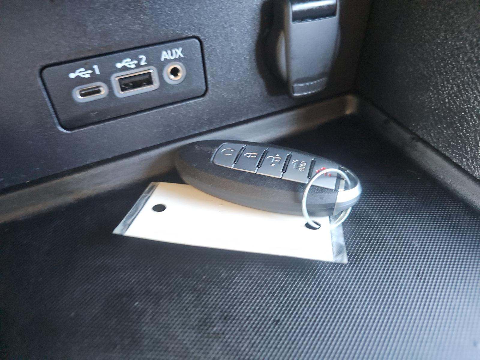 NISSAN SENTRA - 8