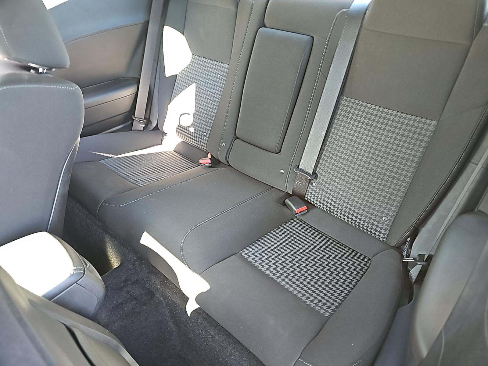 2022 Dodge Challenger R/T RWD