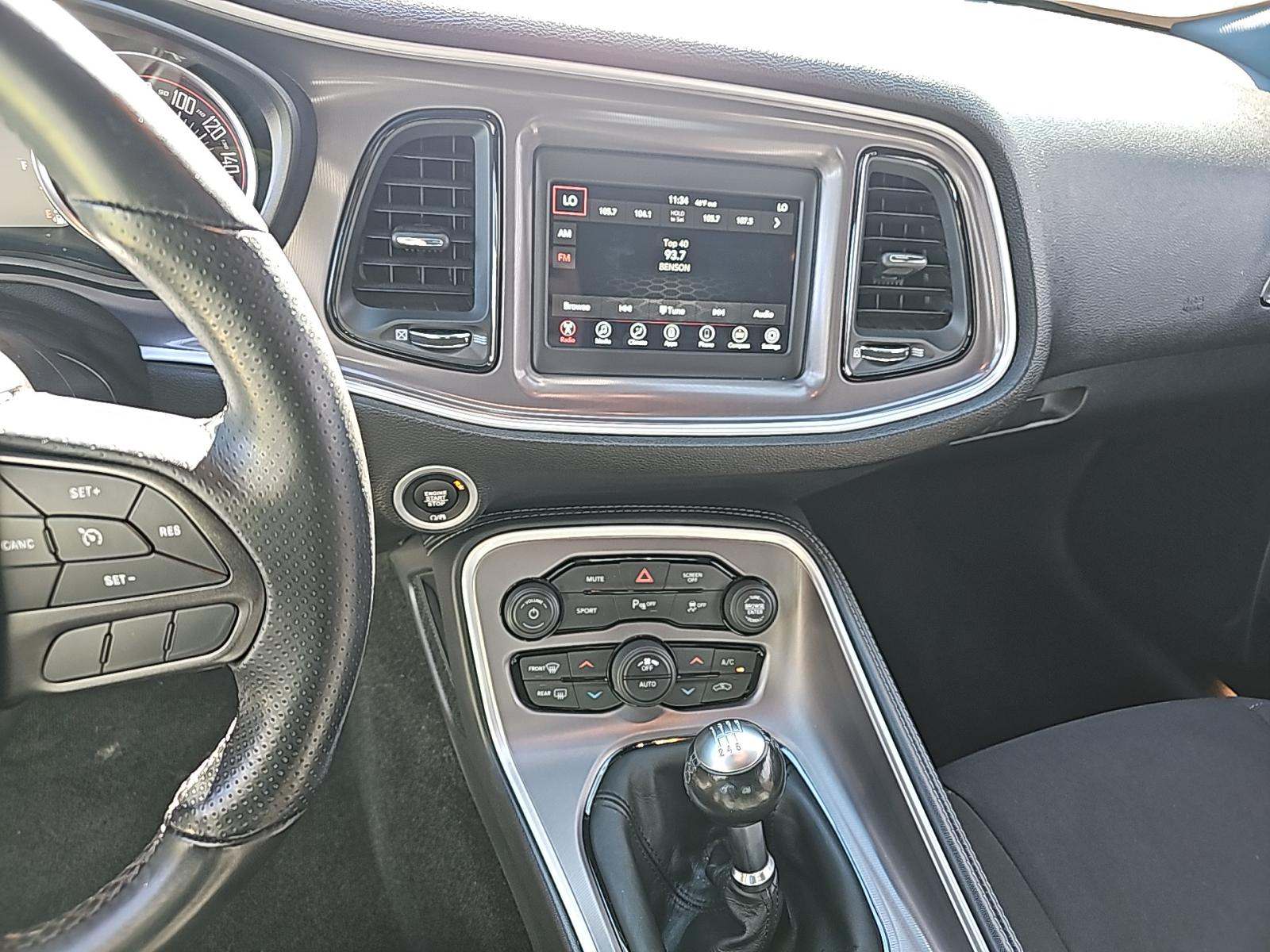 2022 Dodge Challenger R/T RWD