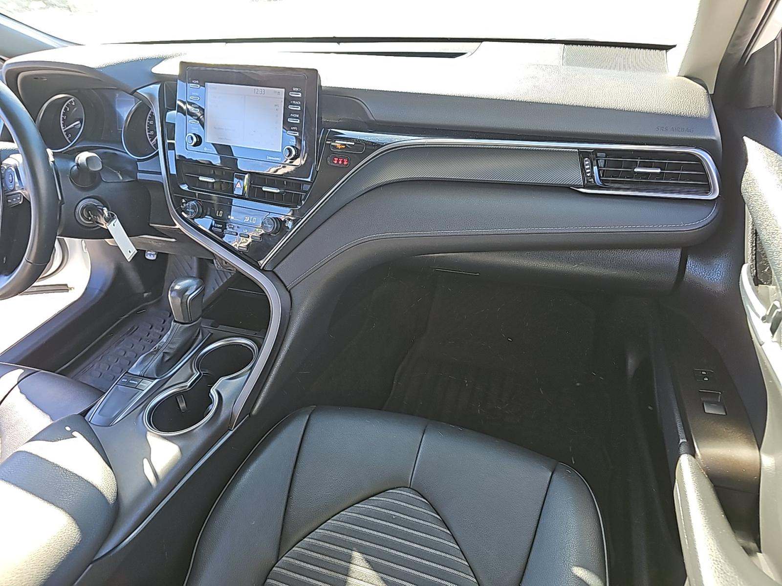 2023 Toyota Camry SE FWD