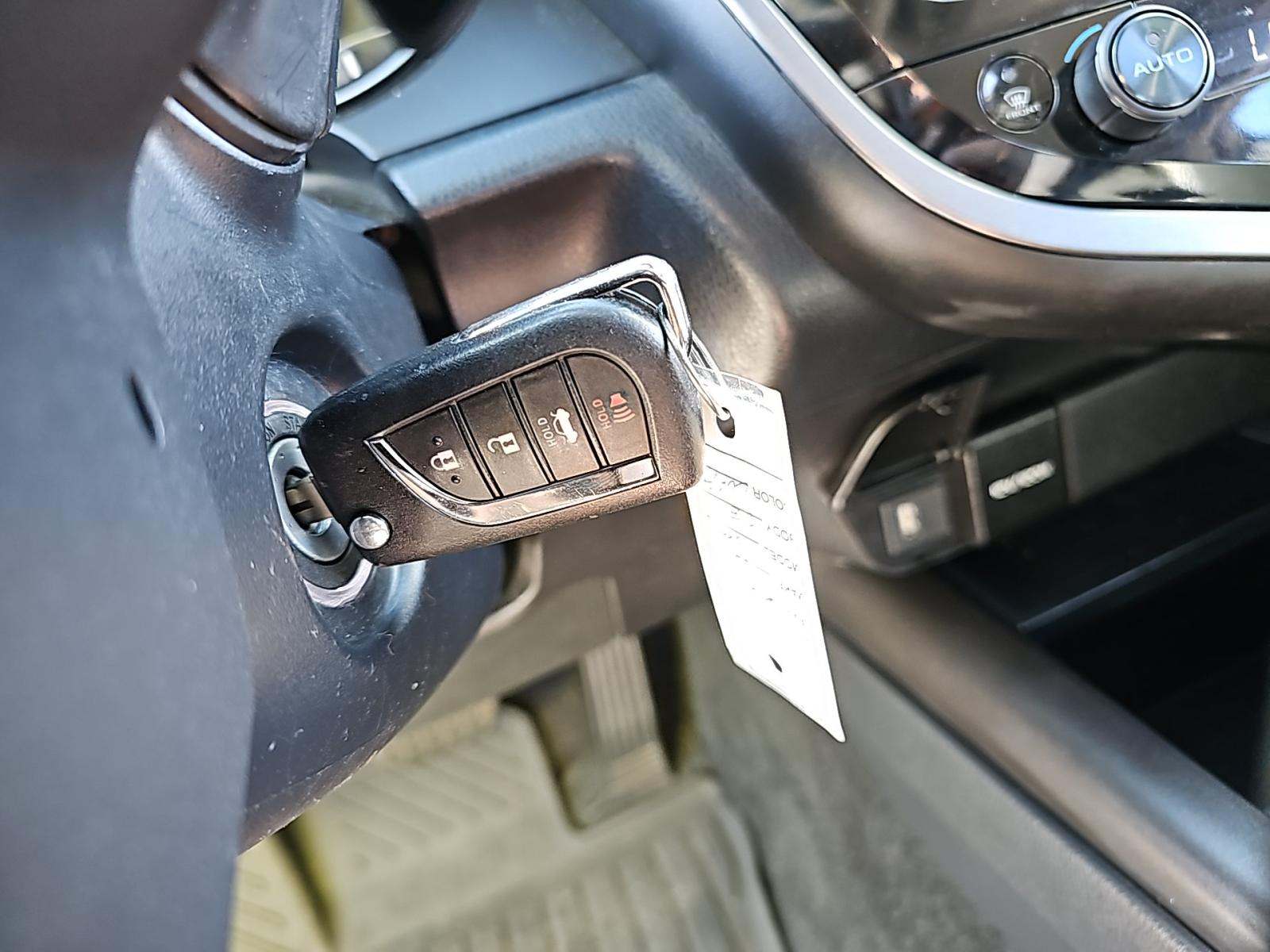 2023 Toyota Camry SE FWD