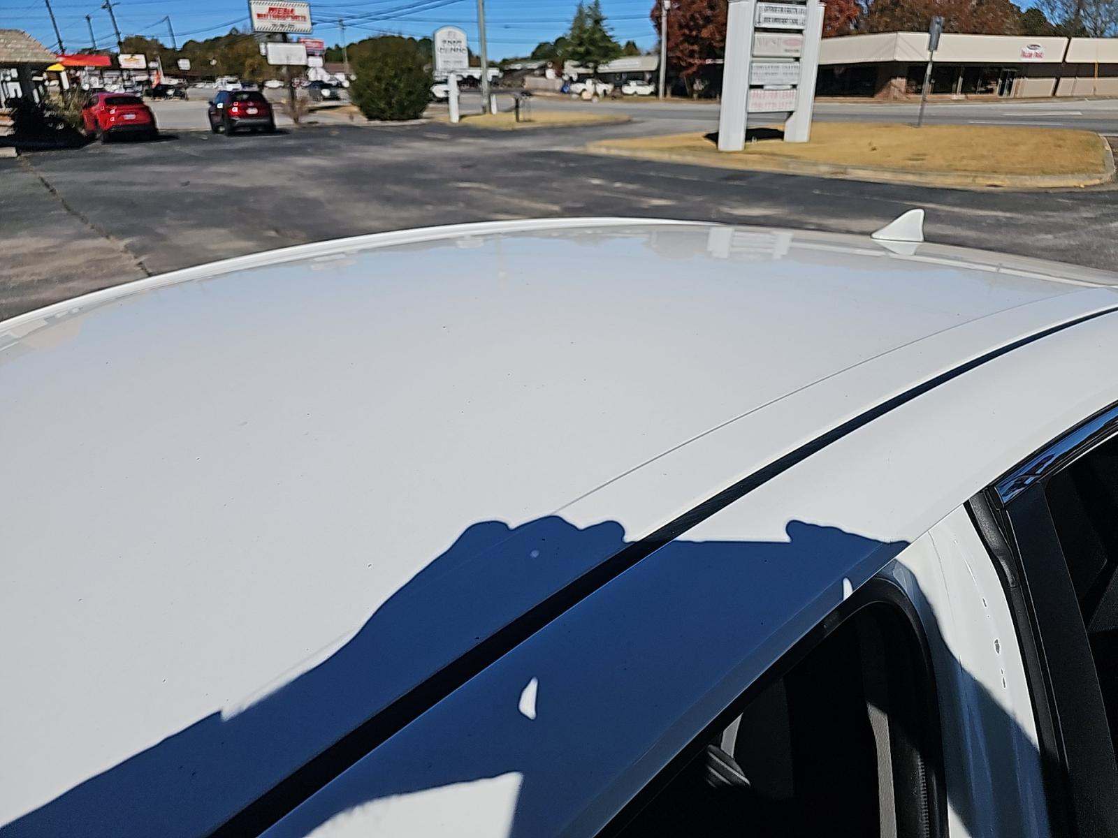 2023 Toyota Camry SE FWD