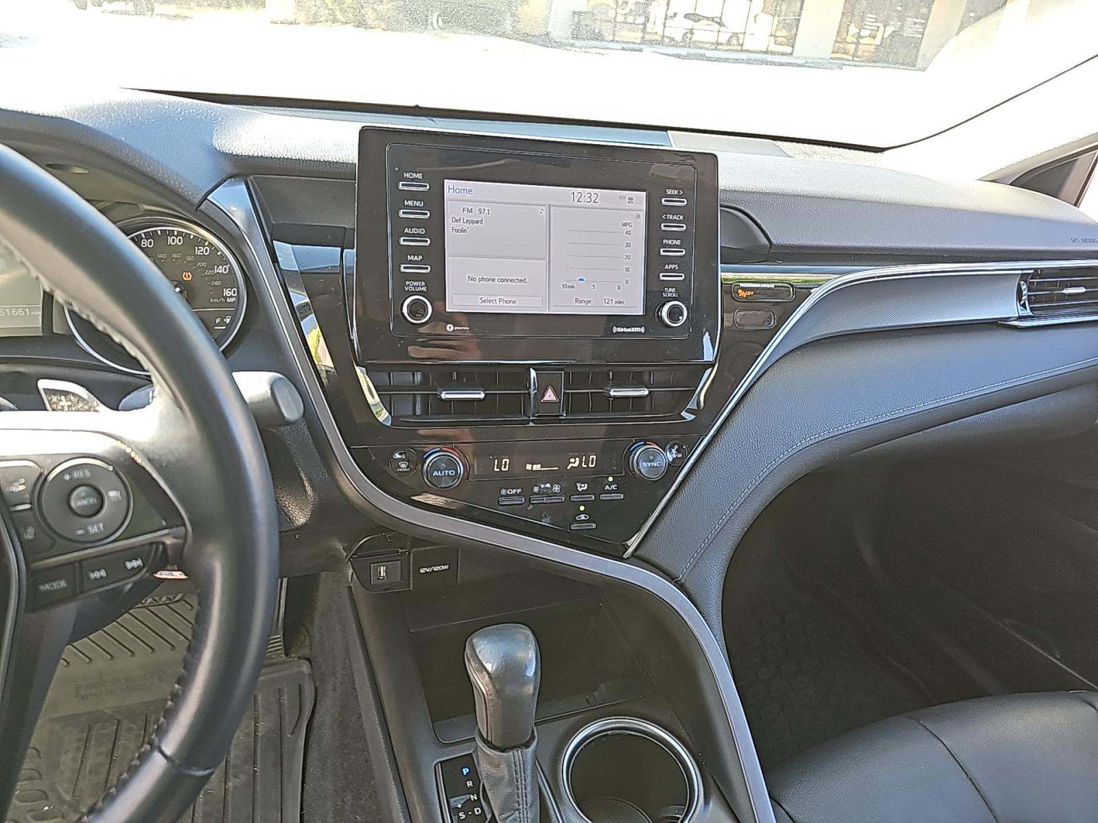 2023 Toyota Camry SE FWD