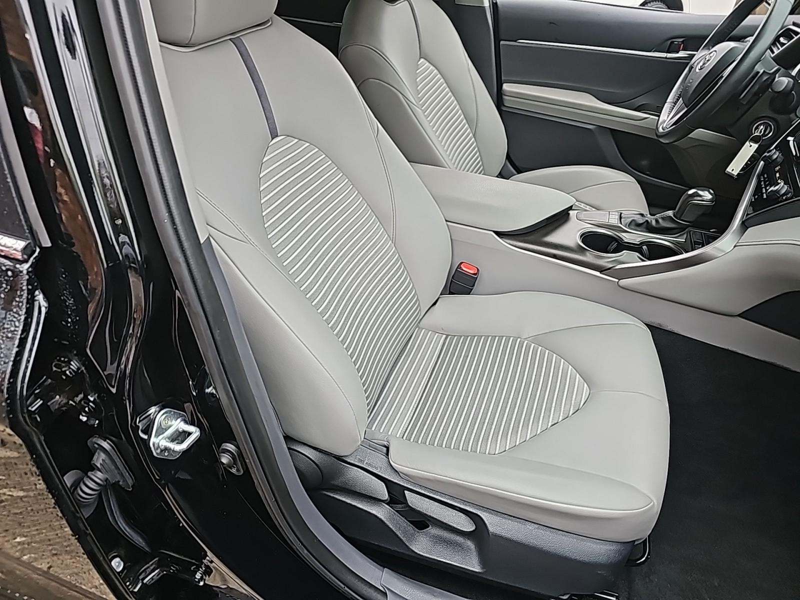 2024 Toyota Camry SE FWD