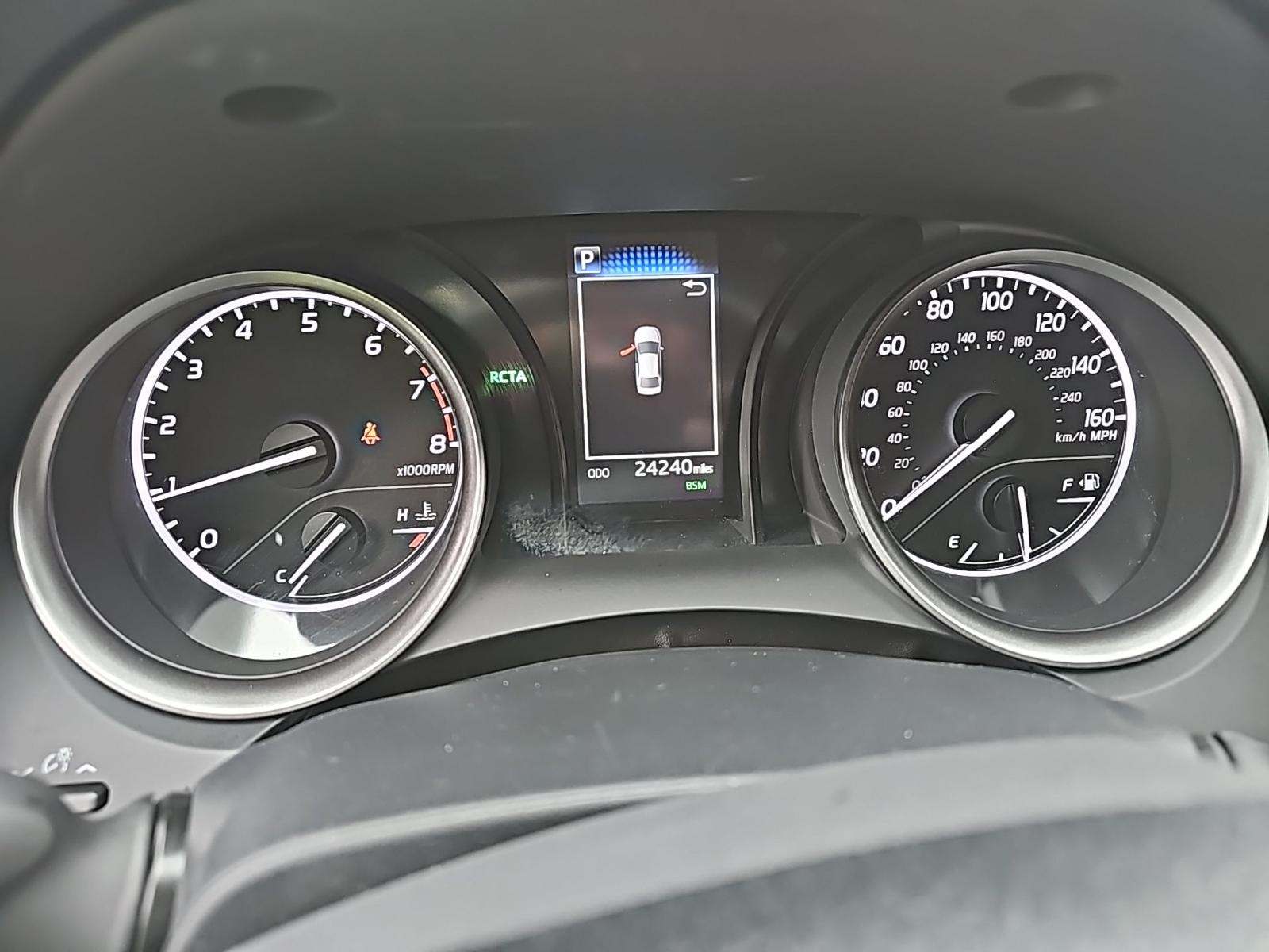 2024 Toyota Camry SE FWD