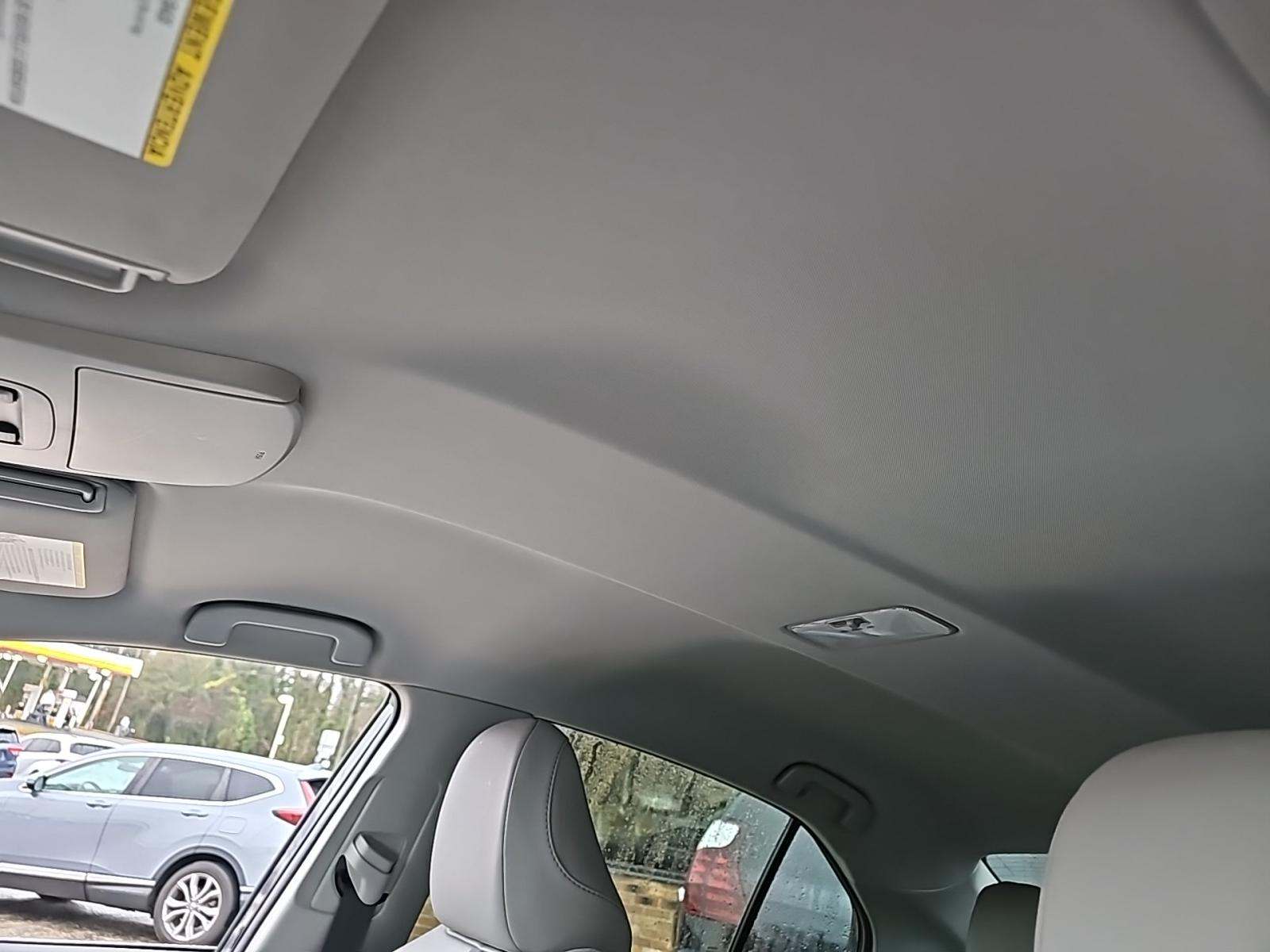 2024 Toyota Camry SE FWD