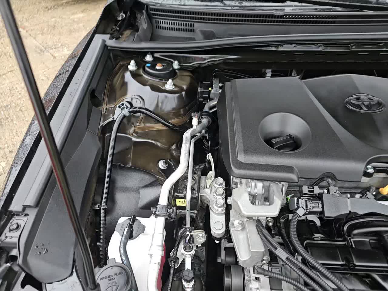 2024 Toyota Camry SE FWD