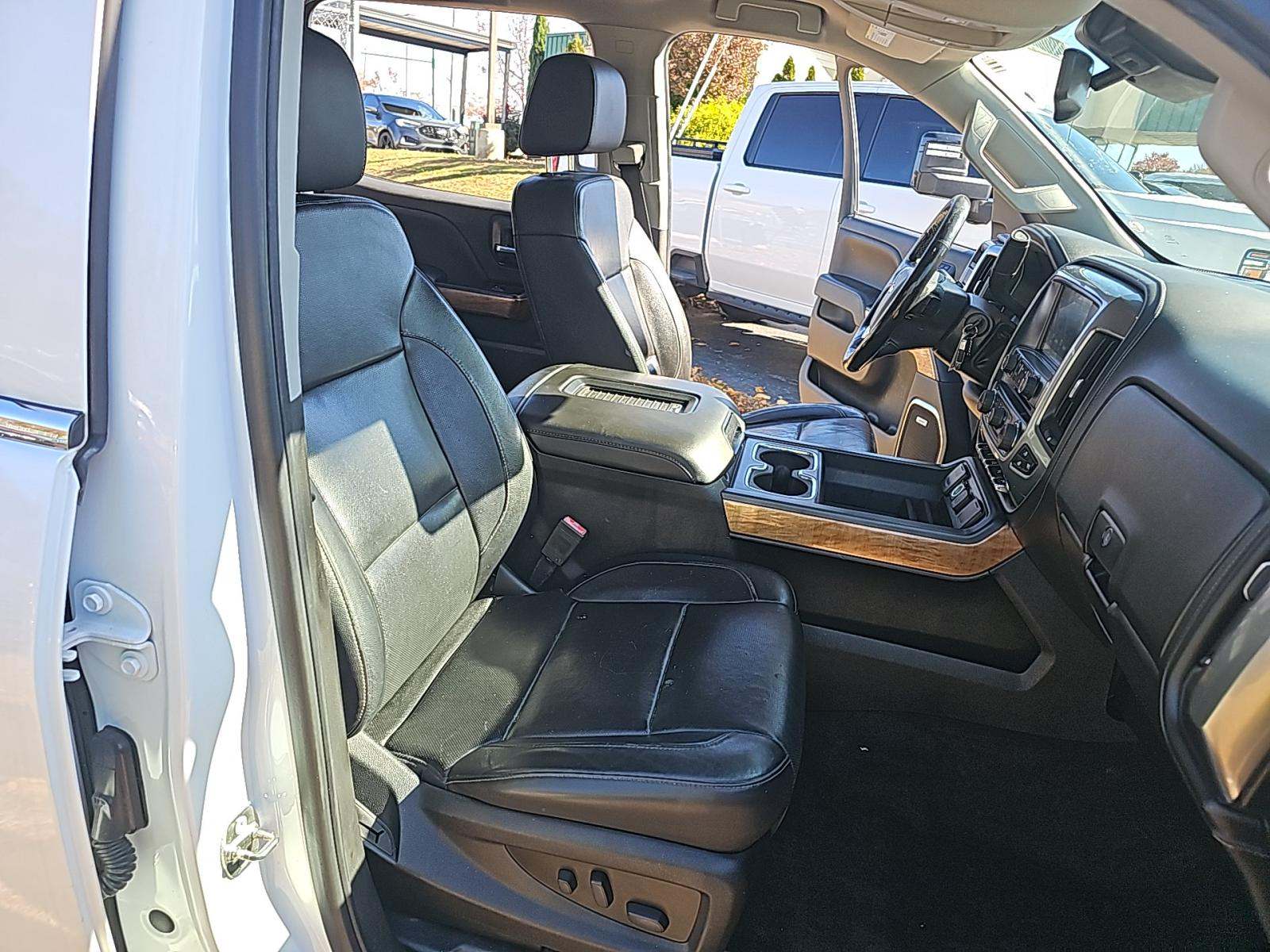 2018 Chevrolet Silverado 1500 LTZ RWD