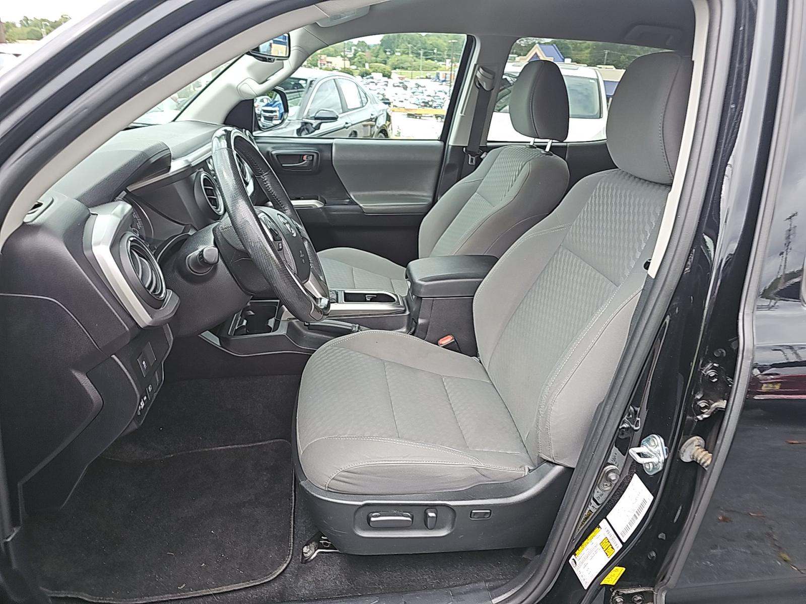 2021 Toyota Tacoma SR5 AWD