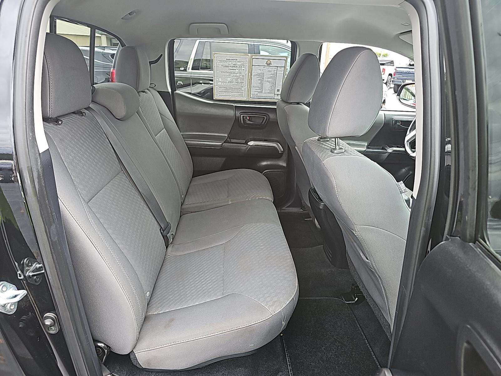 2021 Toyota Tacoma SR5 AWD