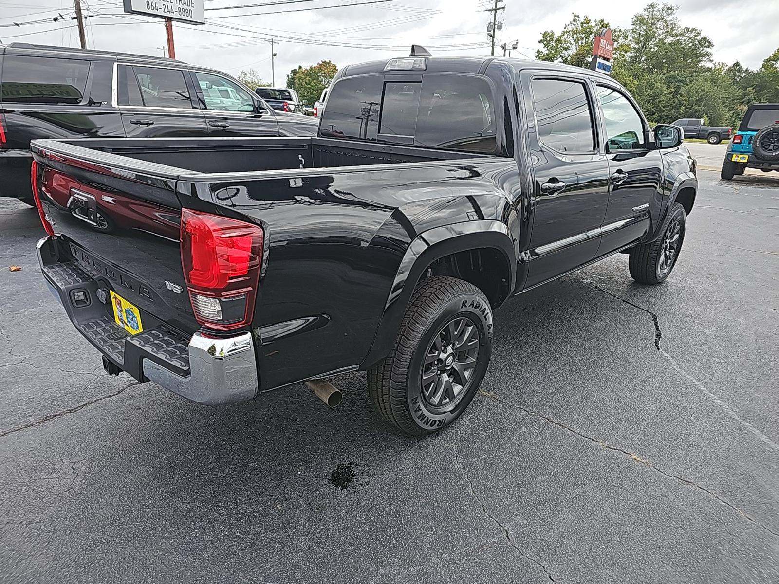 2021 Toyota Tacoma SR5 AWD