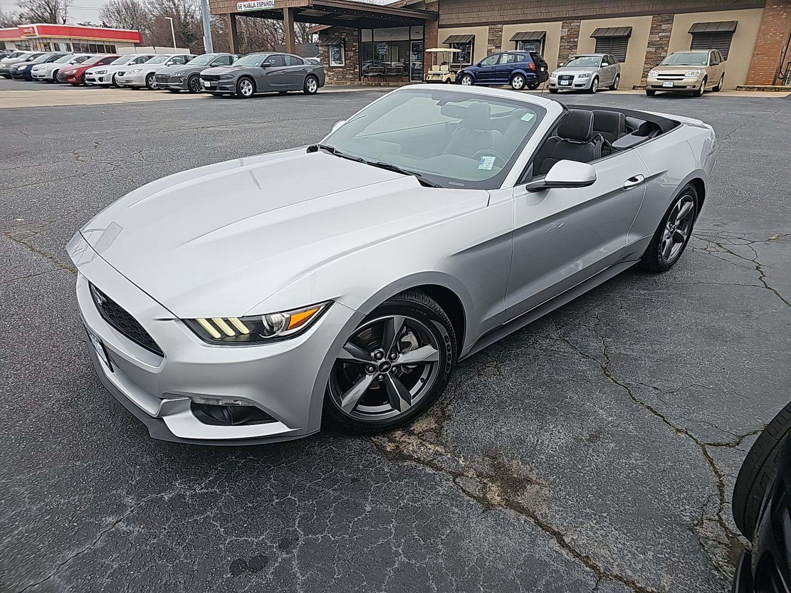 2015 Ford Mustang V6 RWD
