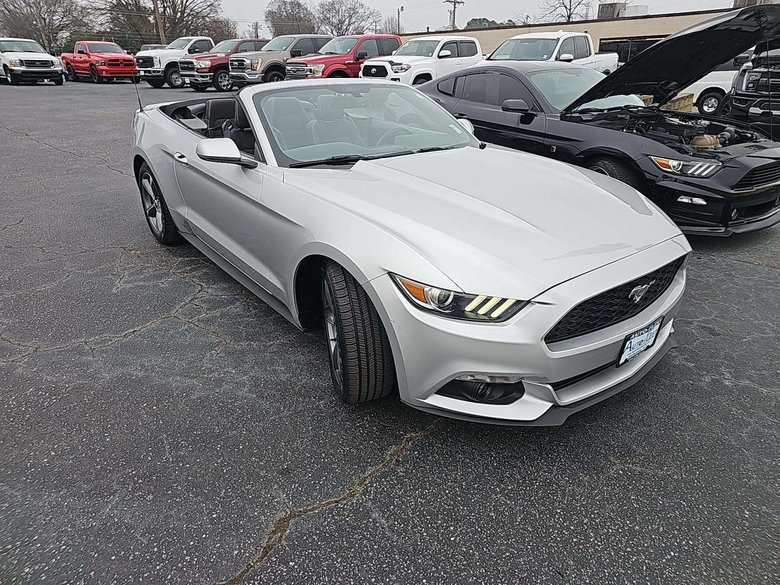 2015 Ford Mustang V6 RWD