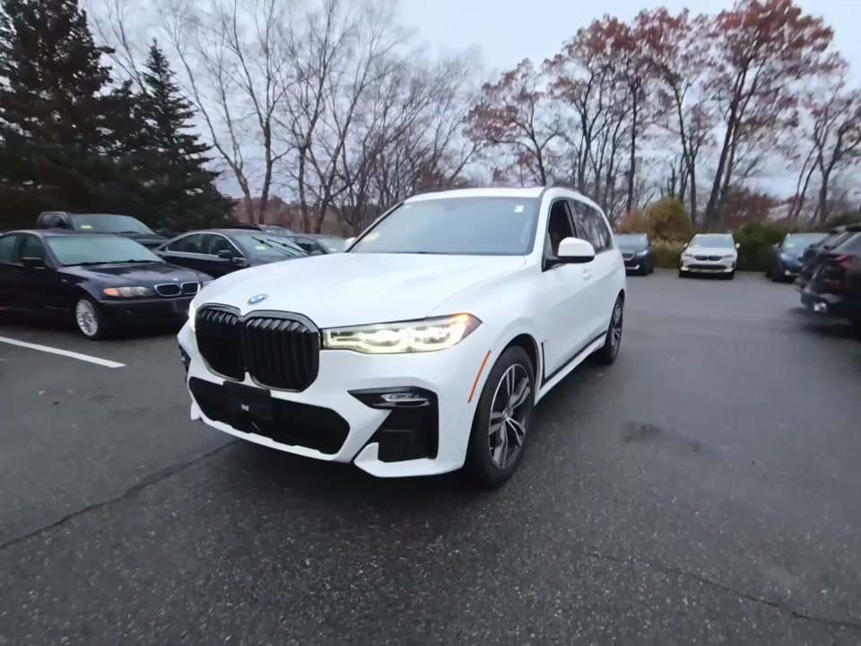 2022 BMW X7 xDrive40i AWD