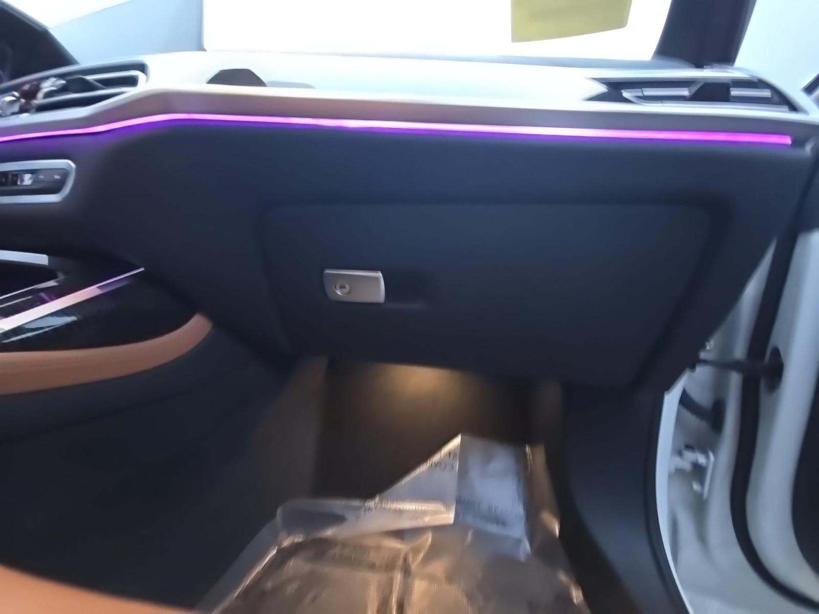 2022 BMW X7 xDrive40i AWD