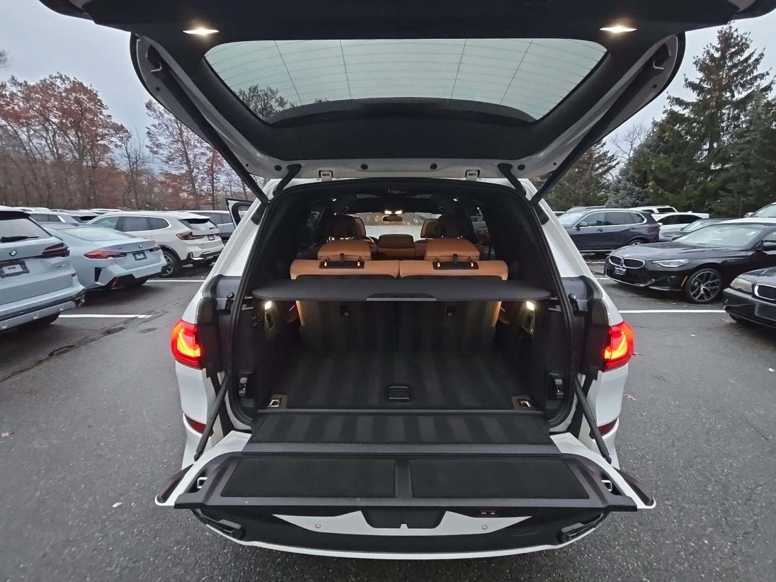 2022 BMW X7 xDrive40i AWD