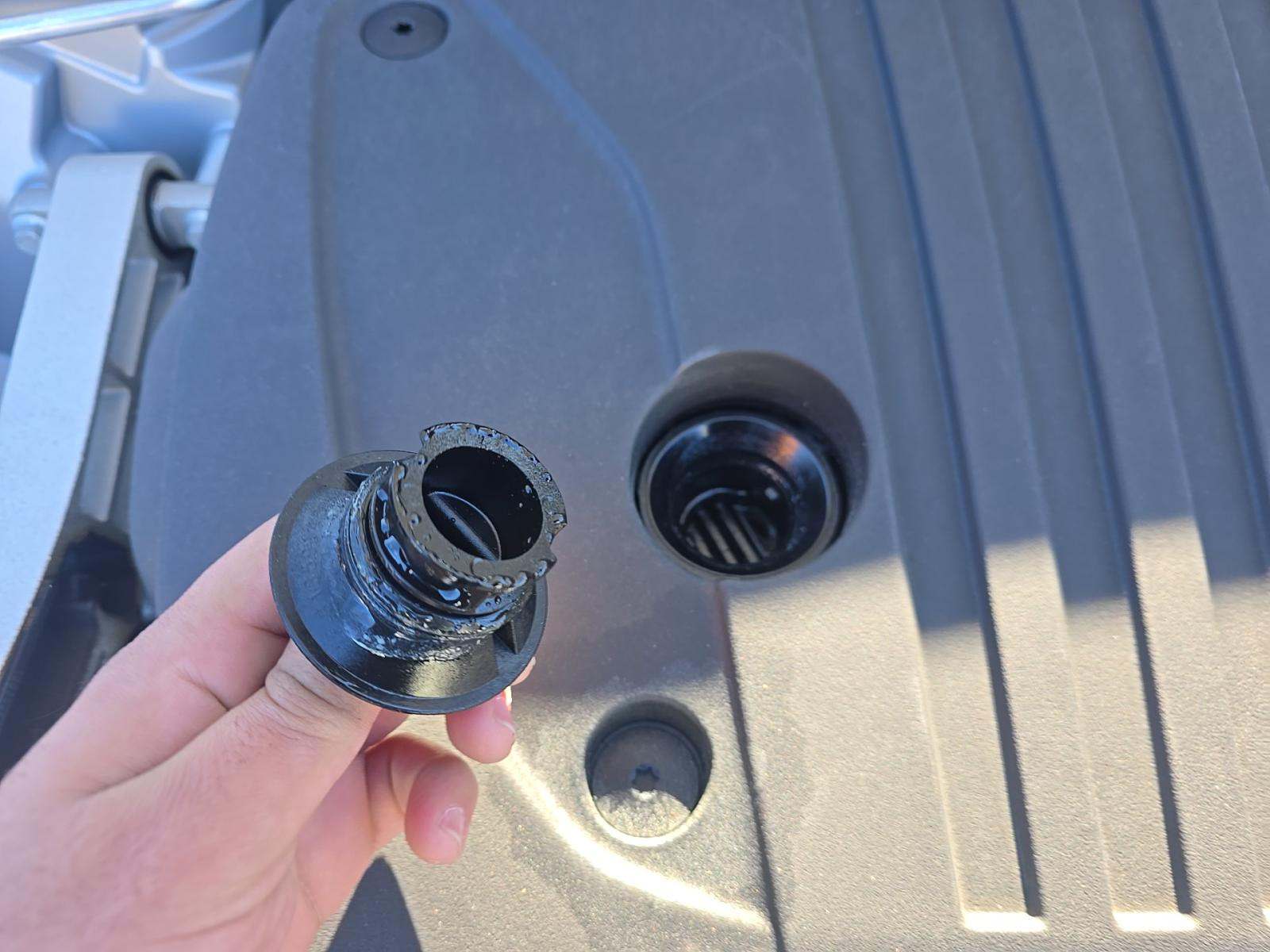 2025 Volvo XC60 B5 Plus AWD