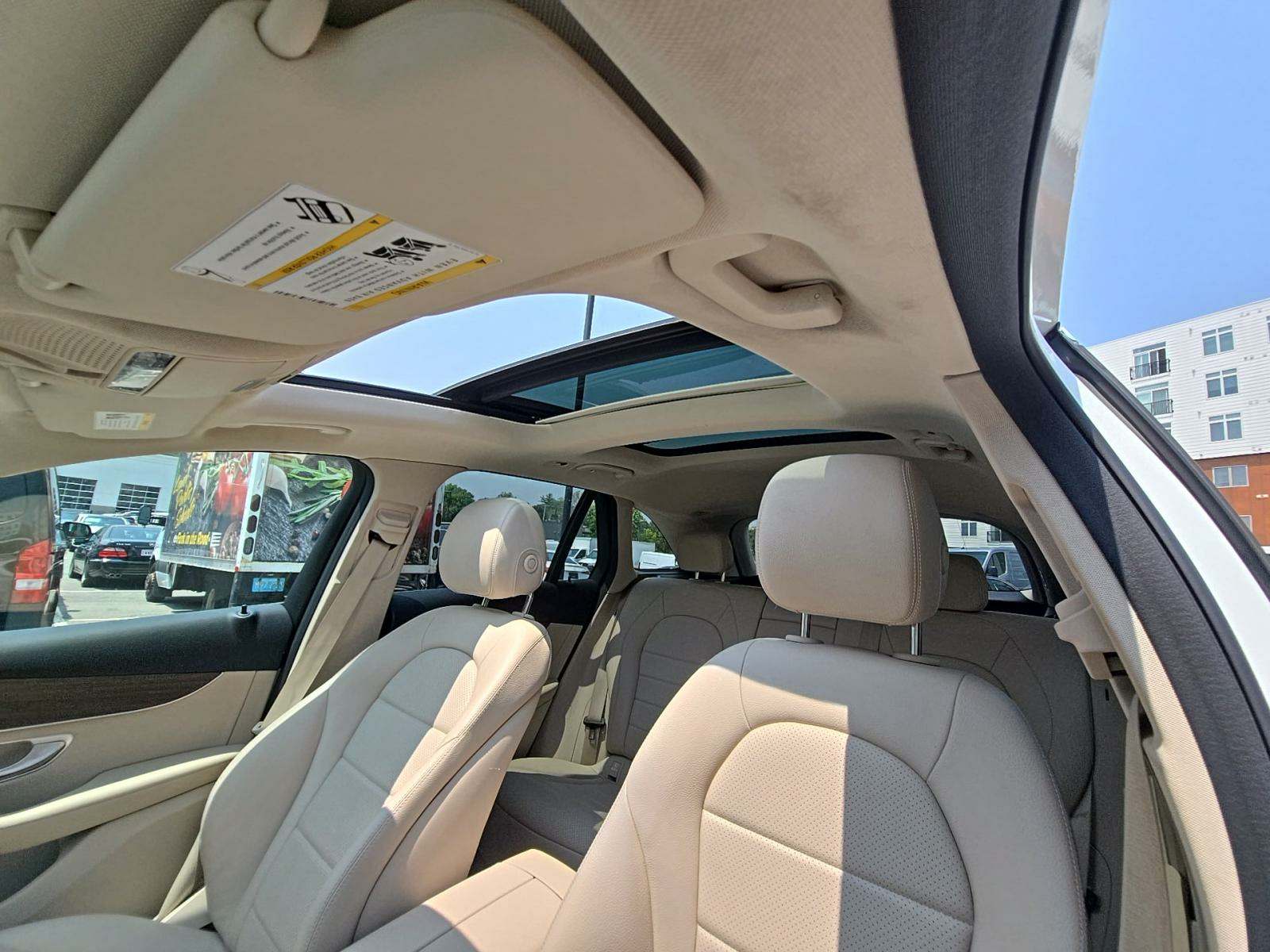 2022 Mercedes-Benz GLC GLC 300 AWD