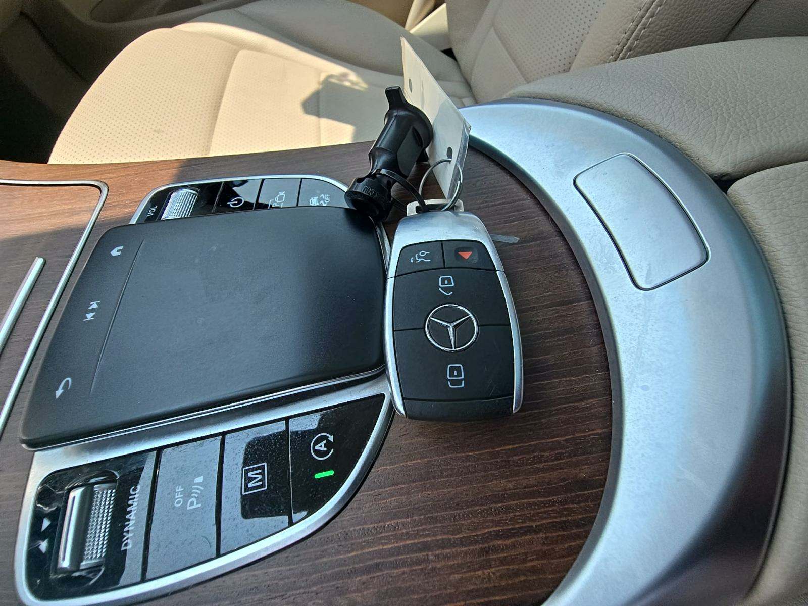 2022 Mercedes-Benz GLC GLC 300 AWD