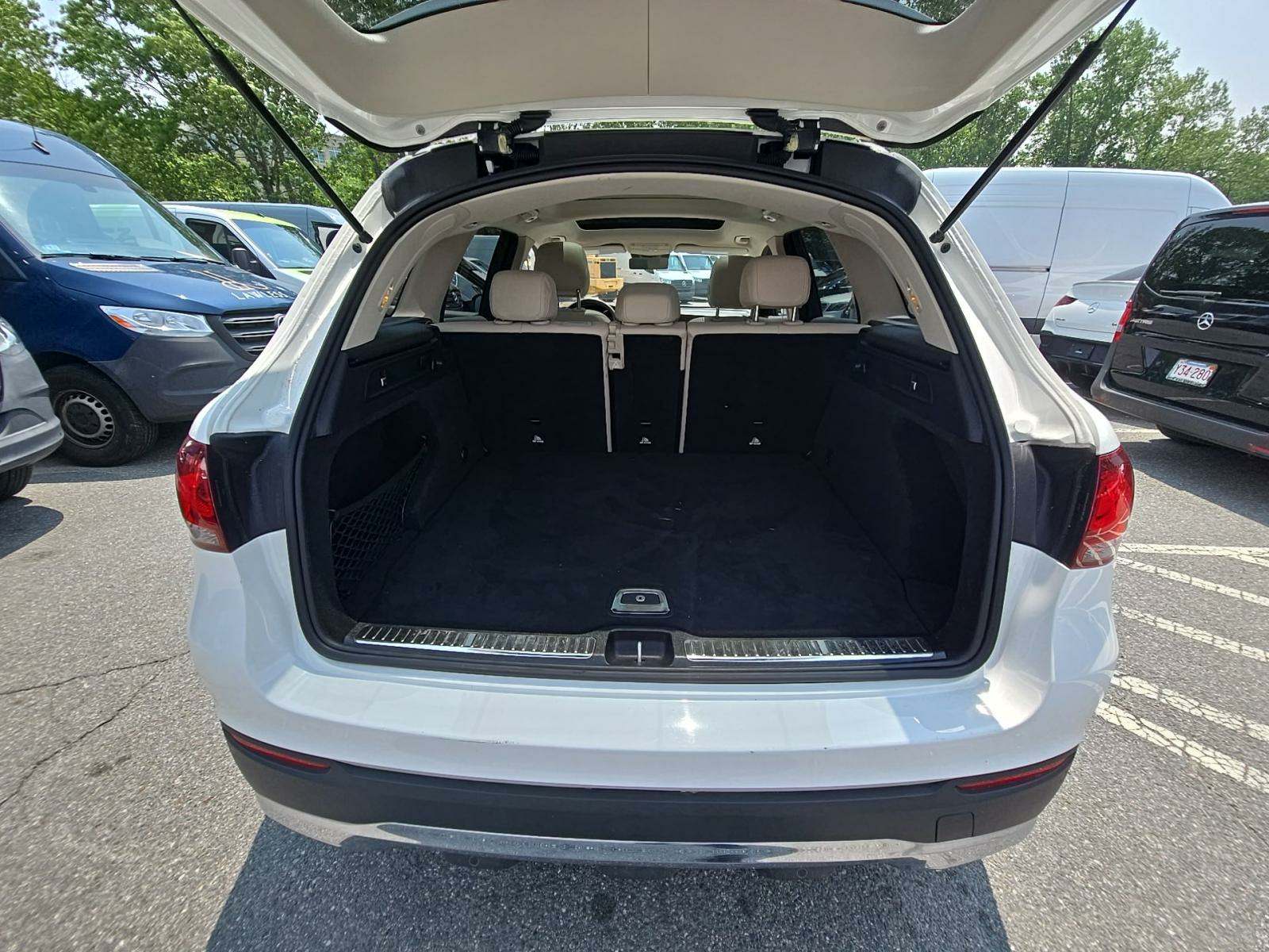 2022 Mercedes-Benz GLC GLC 300 AWD