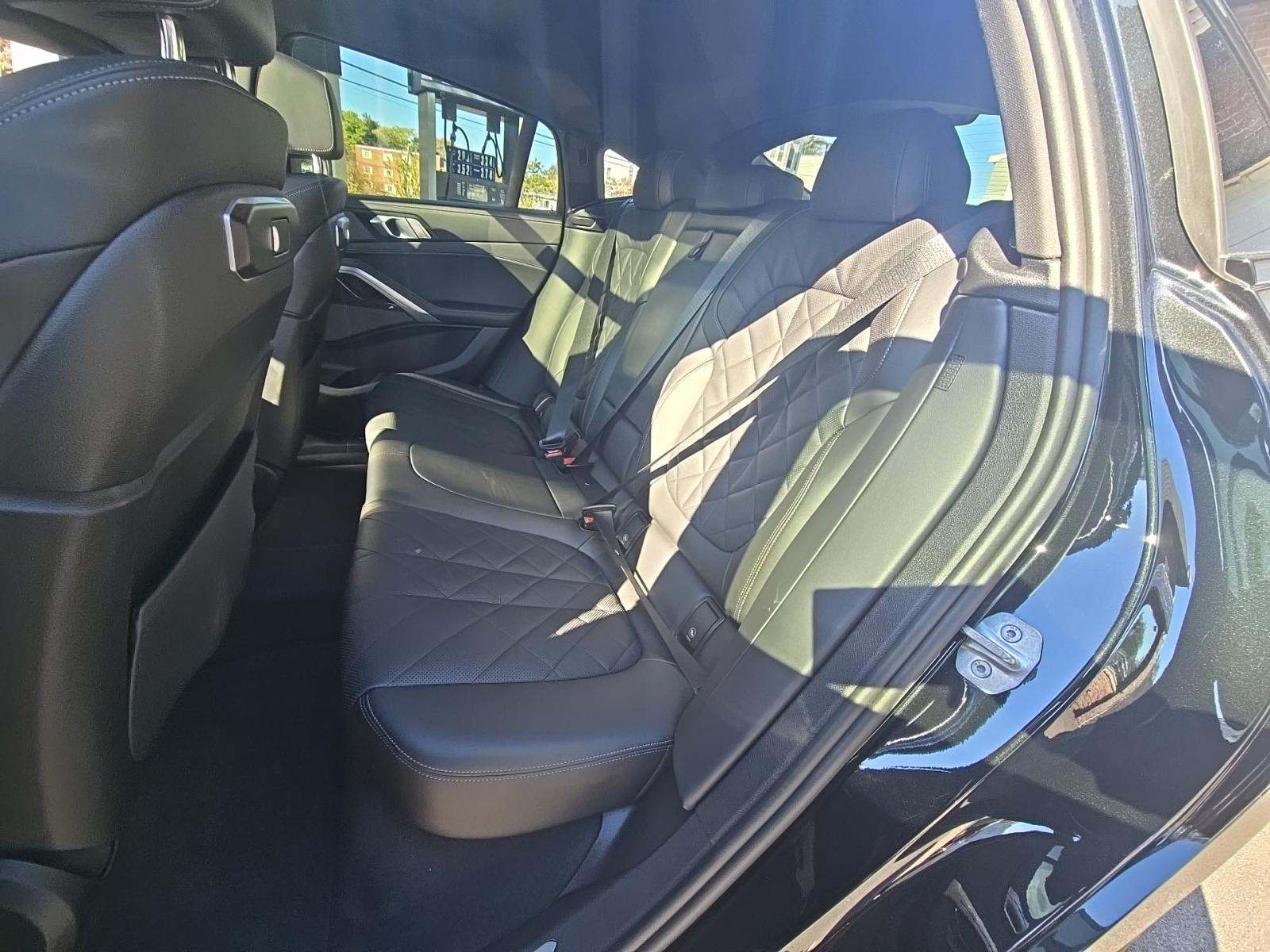 2025 BMW X6 xDrive40i AWD